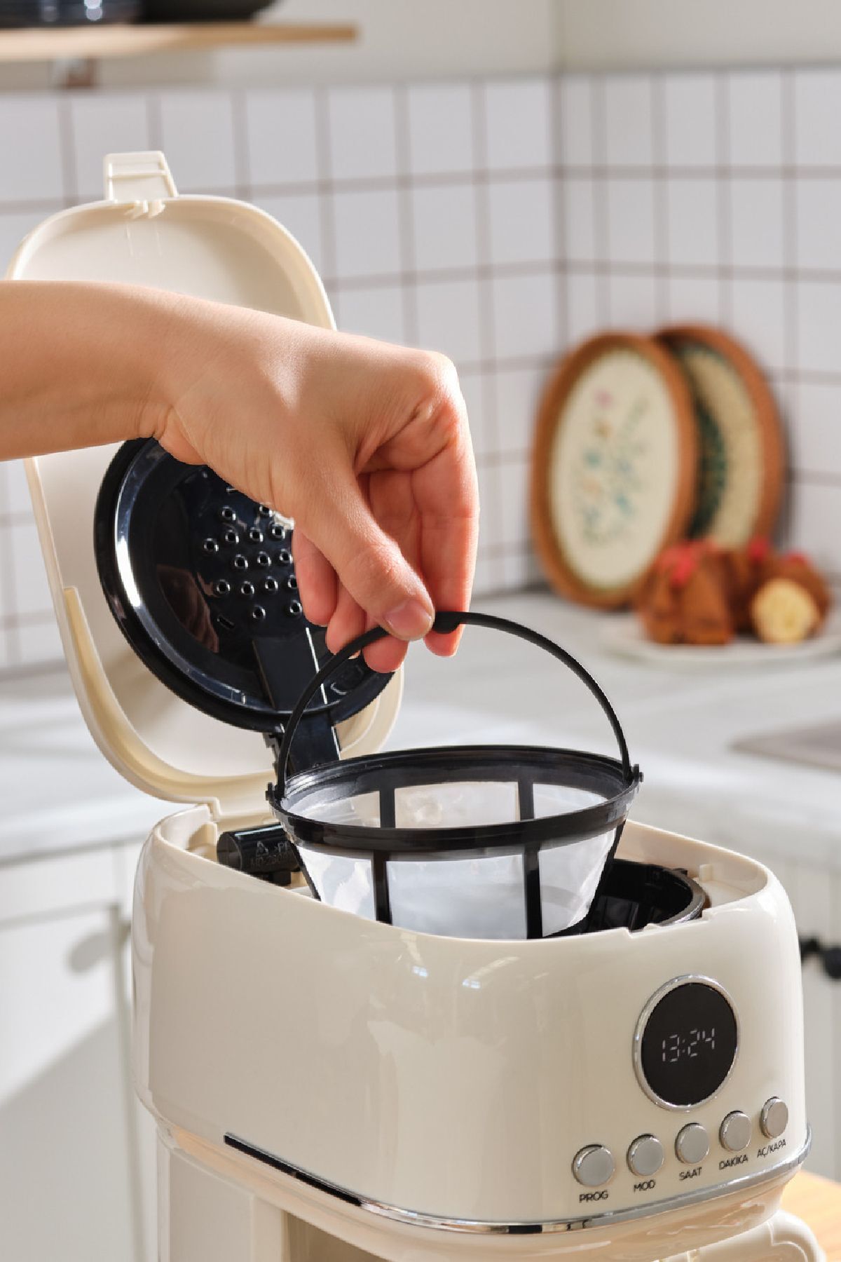 Karaca-Multibrew Retro Filter - Coffee Machine Cream 4