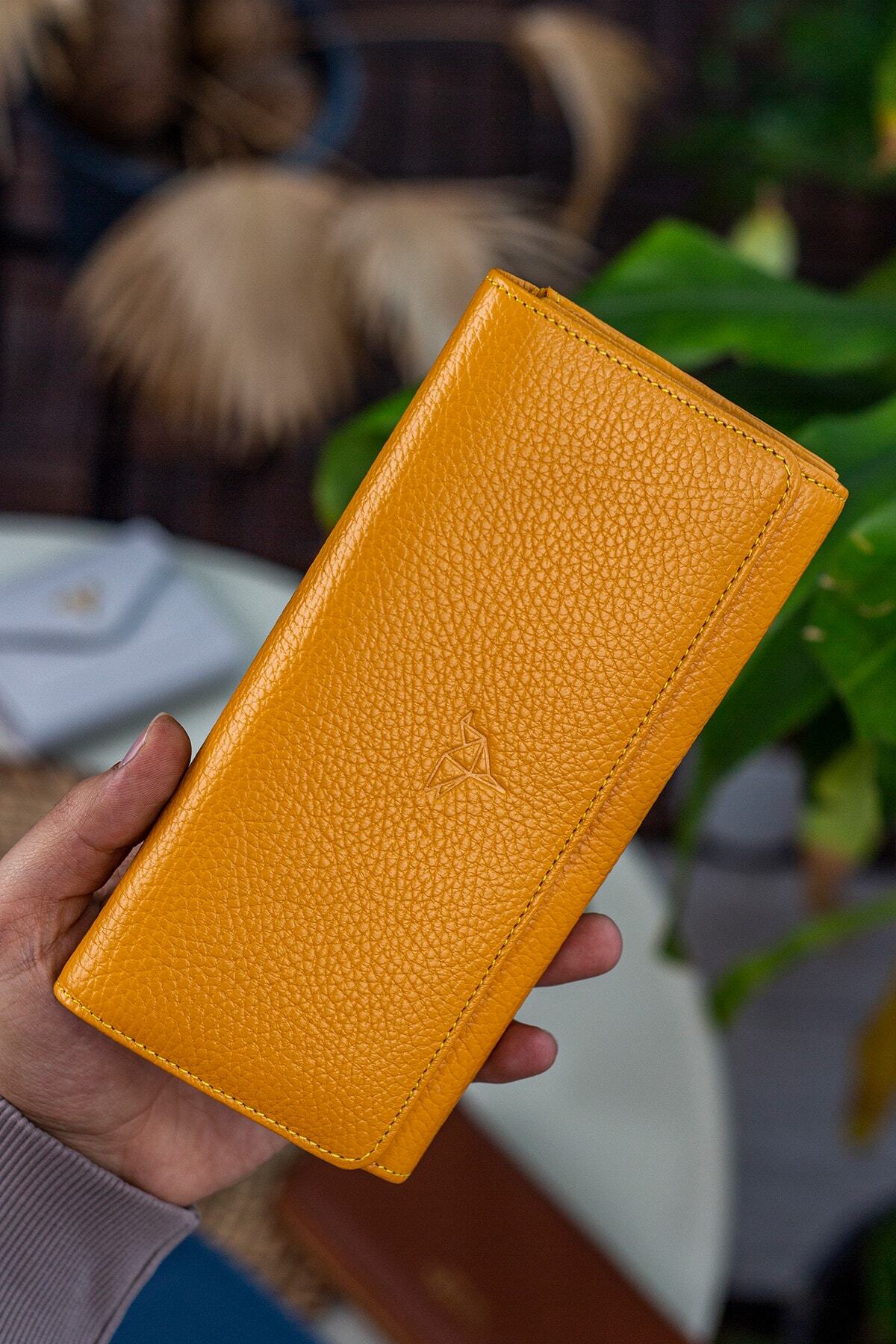 Angel Genuine Leather Women's Yellow Wallet with Cell Phone Compartment