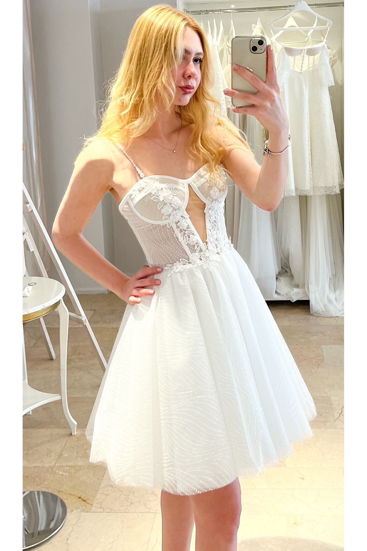 https://cdn.dsmcdn.com/ty1496/product/media/images/prod/QC/20240821/11/6e61848c-2c5b-3463-abc9-84f19951701c/1_org_zoom.jpg