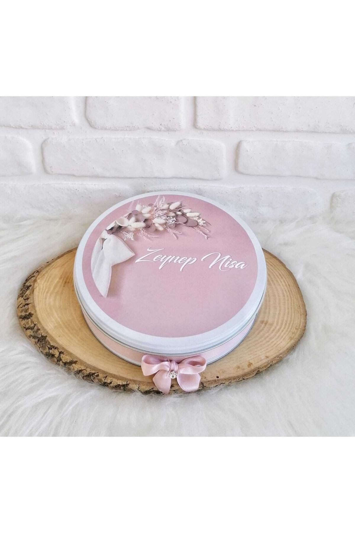 https://cdn.dsmcdn.com/ty1496/product/media/images/prod/QC/20240821/16/510704d1-30ad-3fb3-be17-21436f69cae2/1_org_zoom.jpg