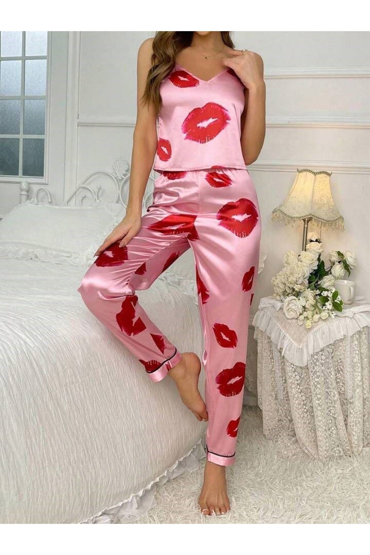 Cesur-Satin Women's Long Pajama Set - Pink with Kissed Straps 4