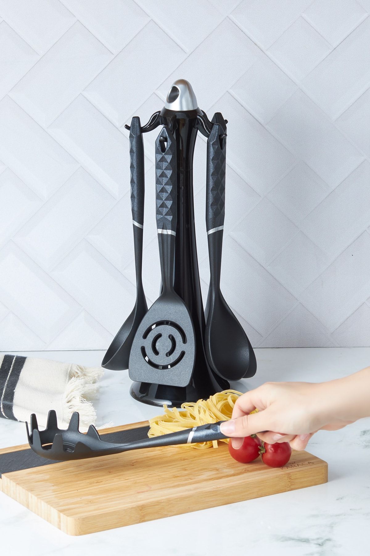 Karaca-Daimond Gray 6 Piece Serving Set with Stand 2