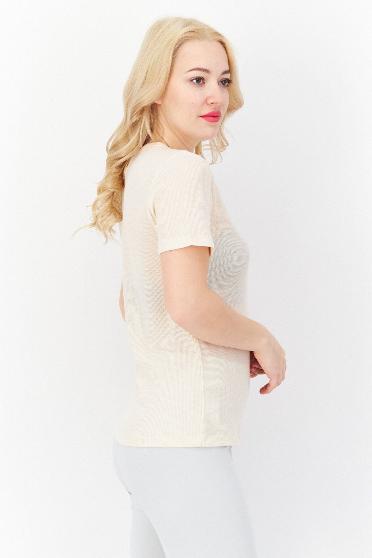 Champion-Women Regular Fit Brand Logo Training T-Shirts, Peach 2