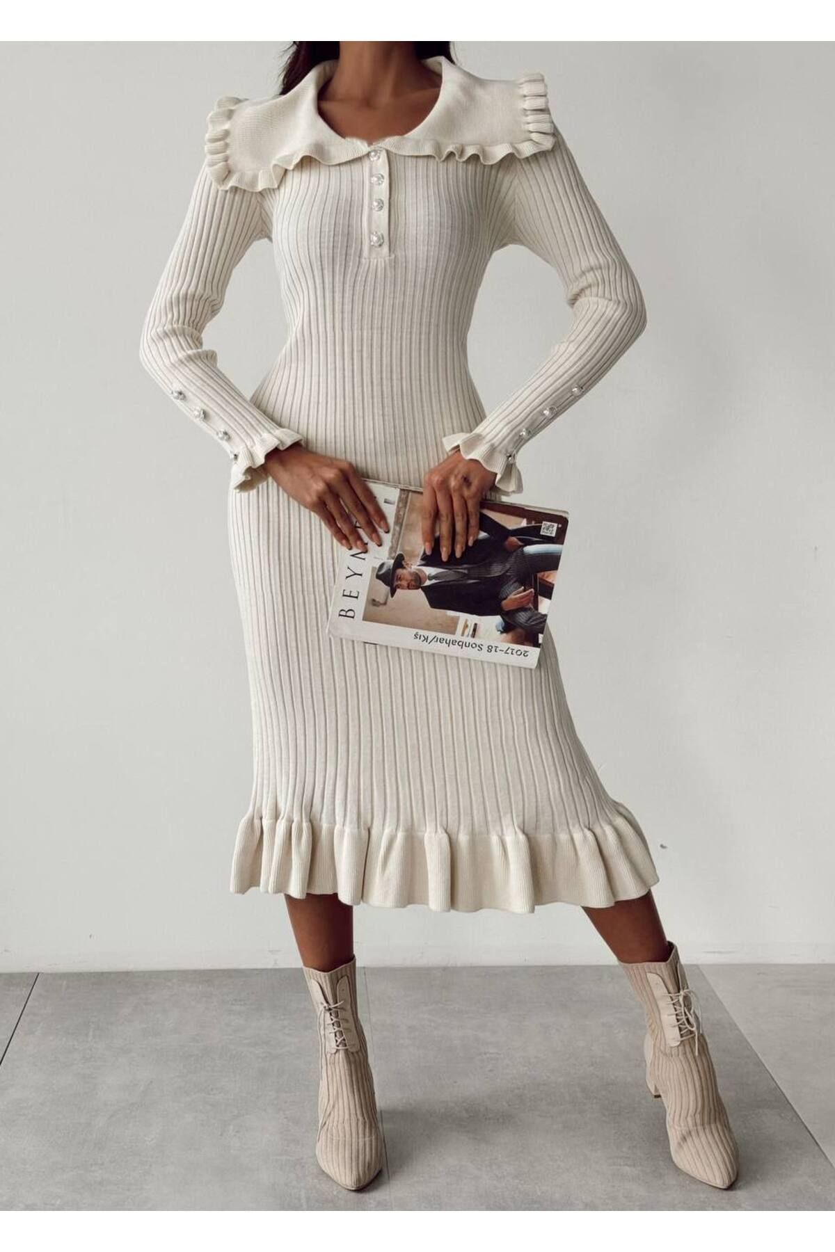 complete the look image