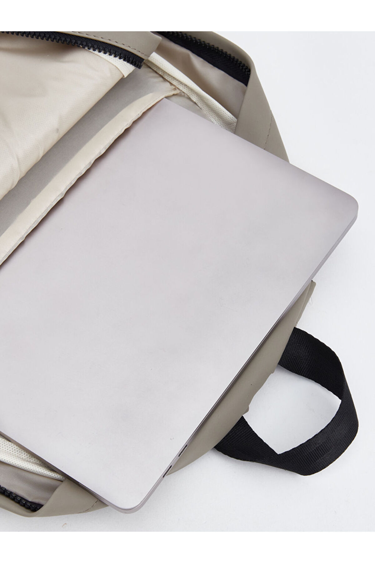 LC Waikiki-Men's Backpack with Laptop Compartment 6