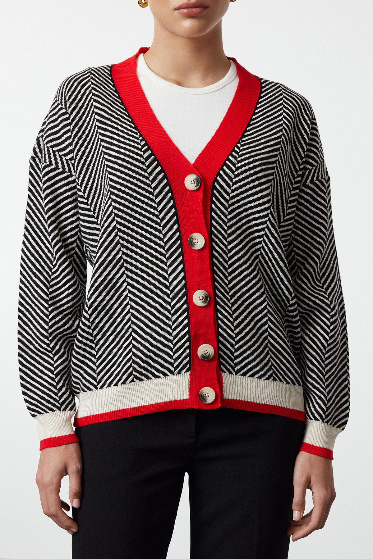 Trendyol Collection-Roter Strick-Cardigan mit weitem Schnitt TWOAW22HI0511 4