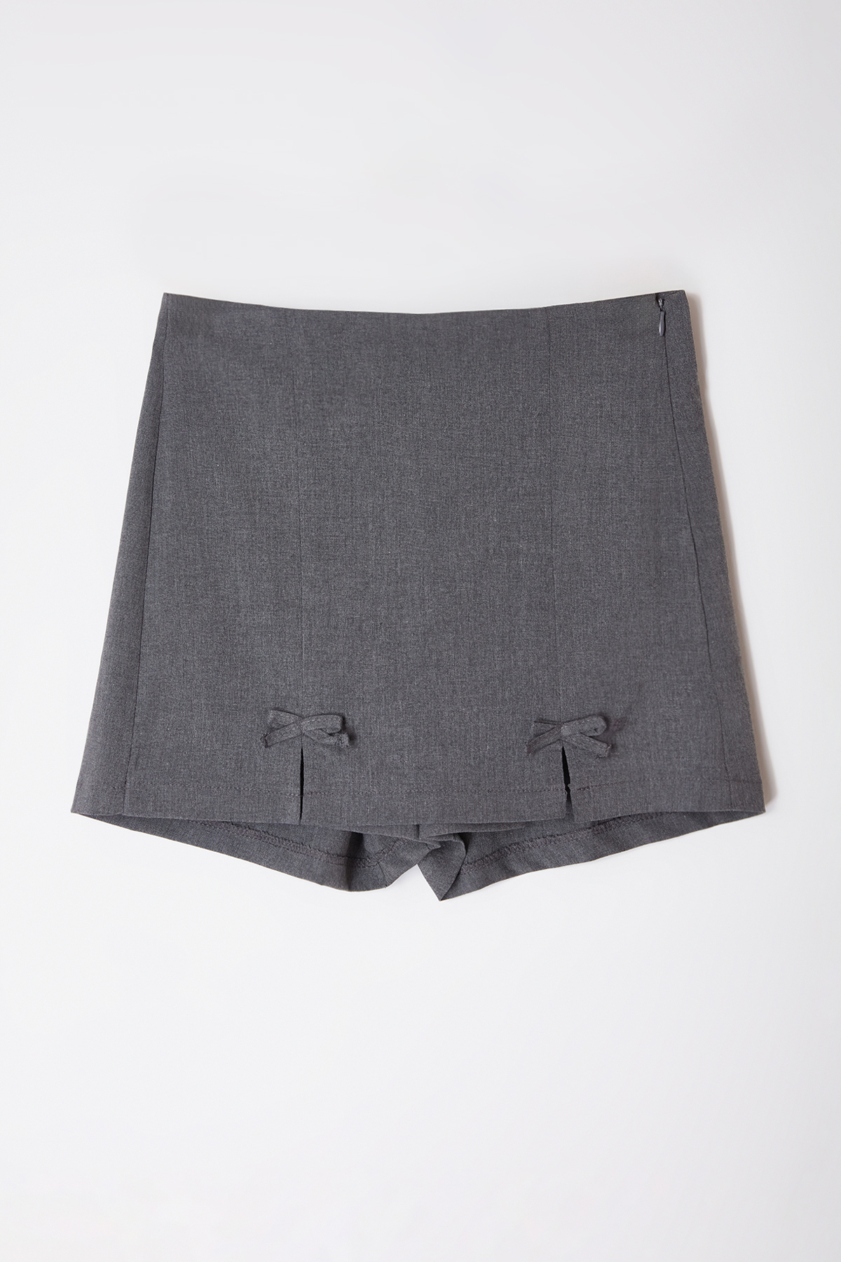 Trendyolmilla  Gri Fiyonk Detaylı Yırtmaçlı Mini Dokuma Şort Etek TWOAW25SR00021 - Görsel 7