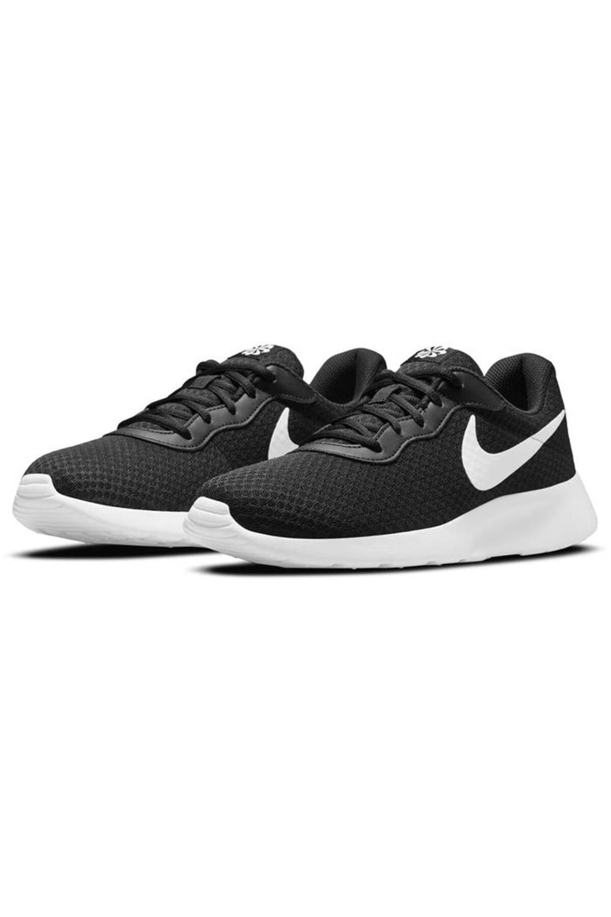 Nike tanjun nere amazon top