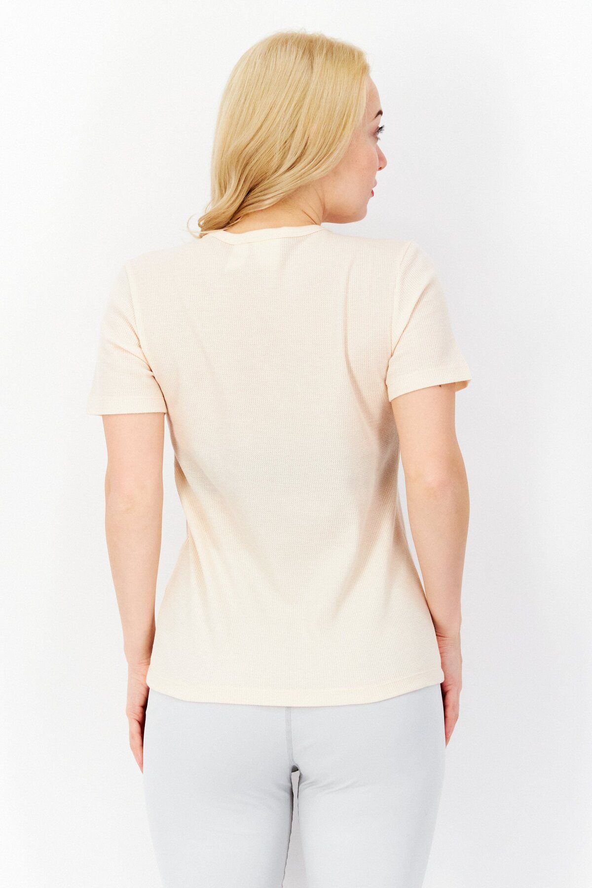 Champion-Women Regular Fit Brand Logo Training T-Shirts, Peach 3