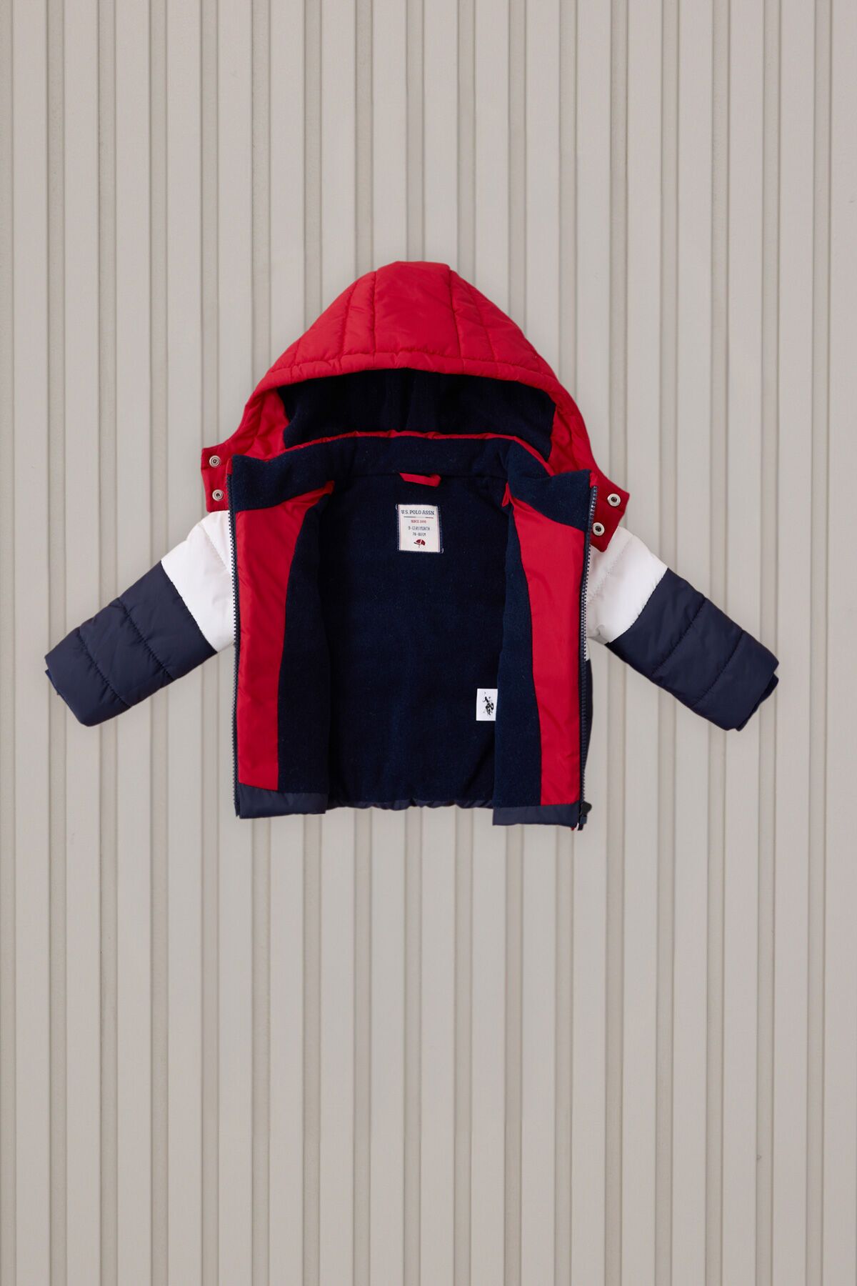 مانتو قرمز نوزاد پسرانه U.S. Polo Assn.