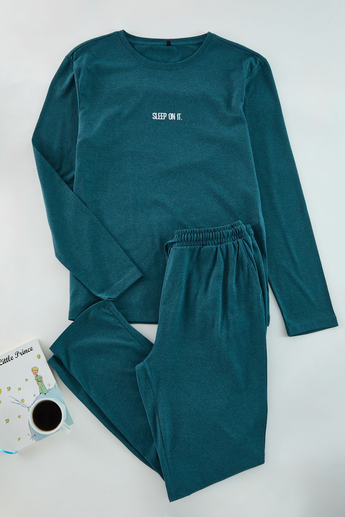 Trendyol Collection-Чоловічий піжамний комплект з принтом Regular Fit Orme TMNAW24PT00005 8