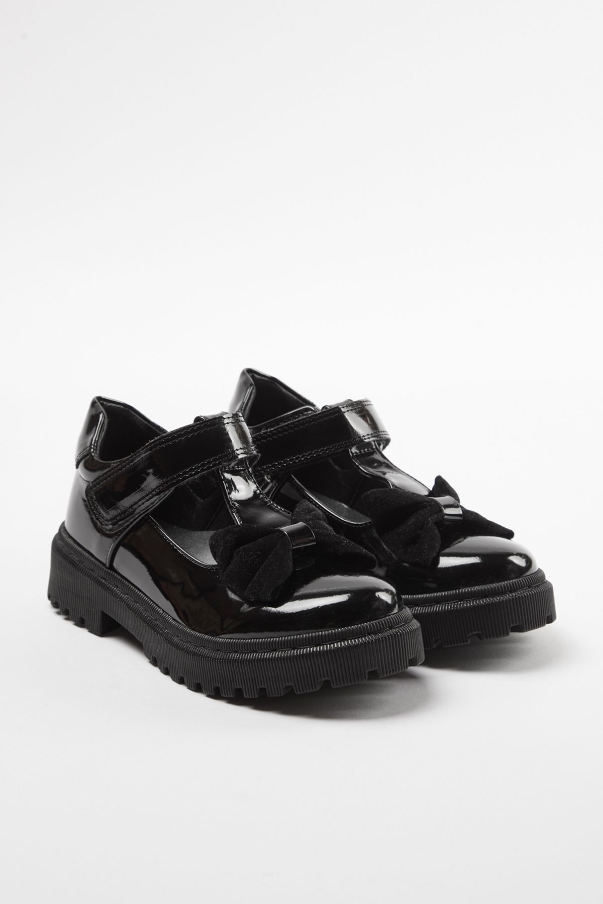 TRENDYOL SHOES-Schwarze Ballerinas mit T-Riemen für kleine Mädchen – TAKAW25BE00016 3
