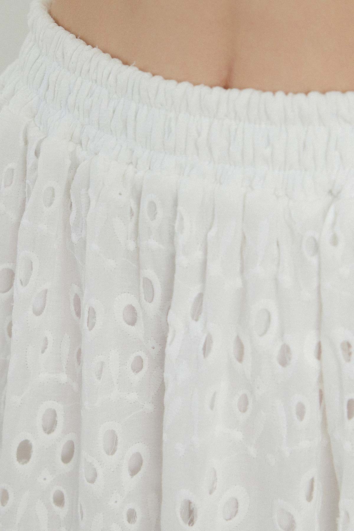 Hooopstore-Costum cu broderie cu fustă MELLY - ALB 7