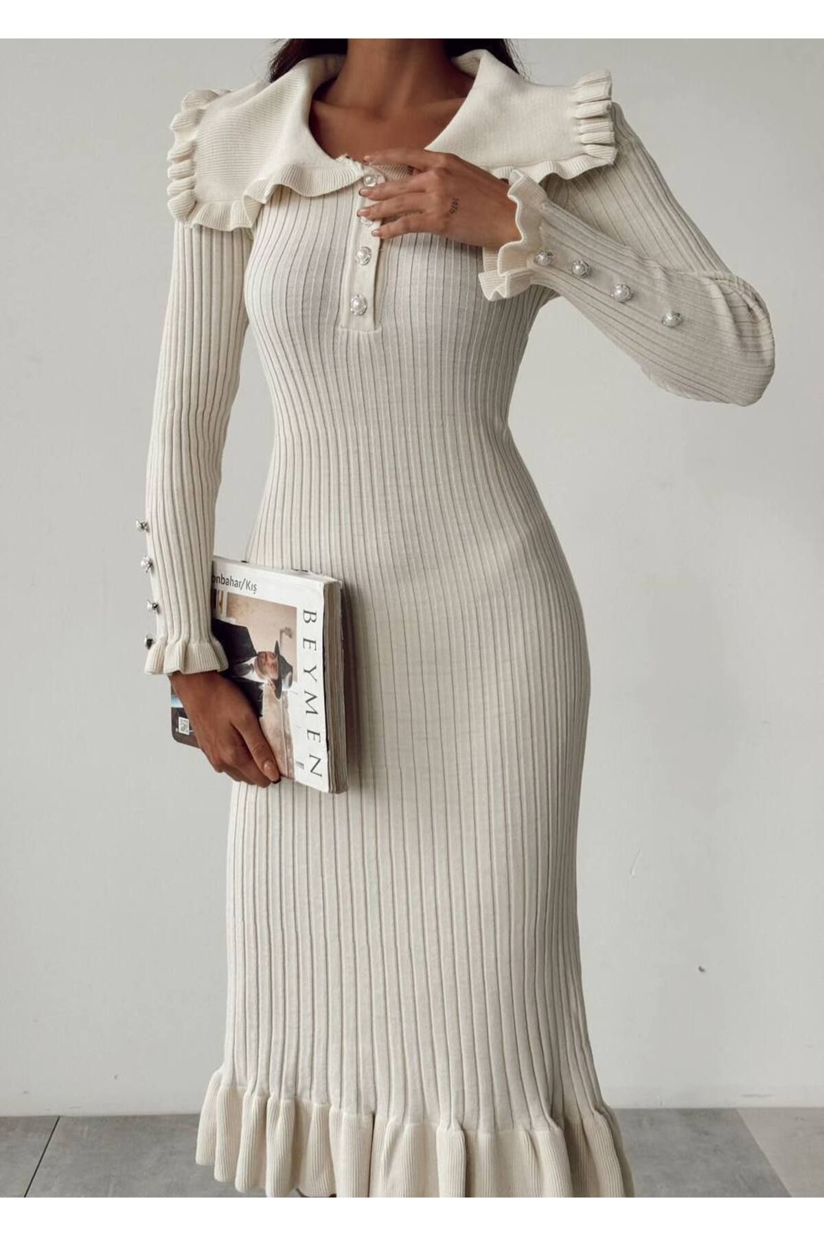 Lusin-Rochie lungă de damă din tricot ecru - Detaliu cu mâneci și volane 6