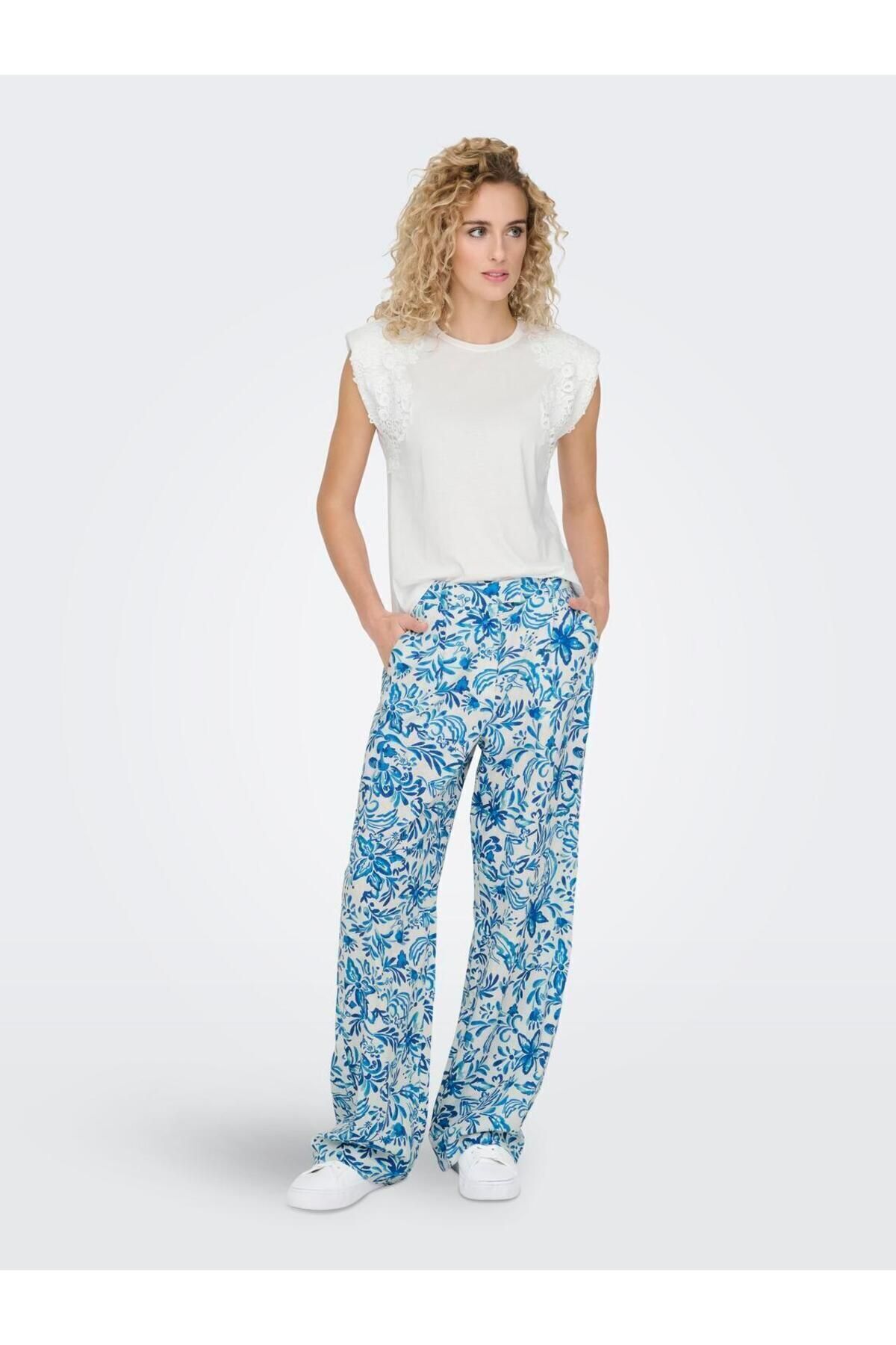 complete the look image