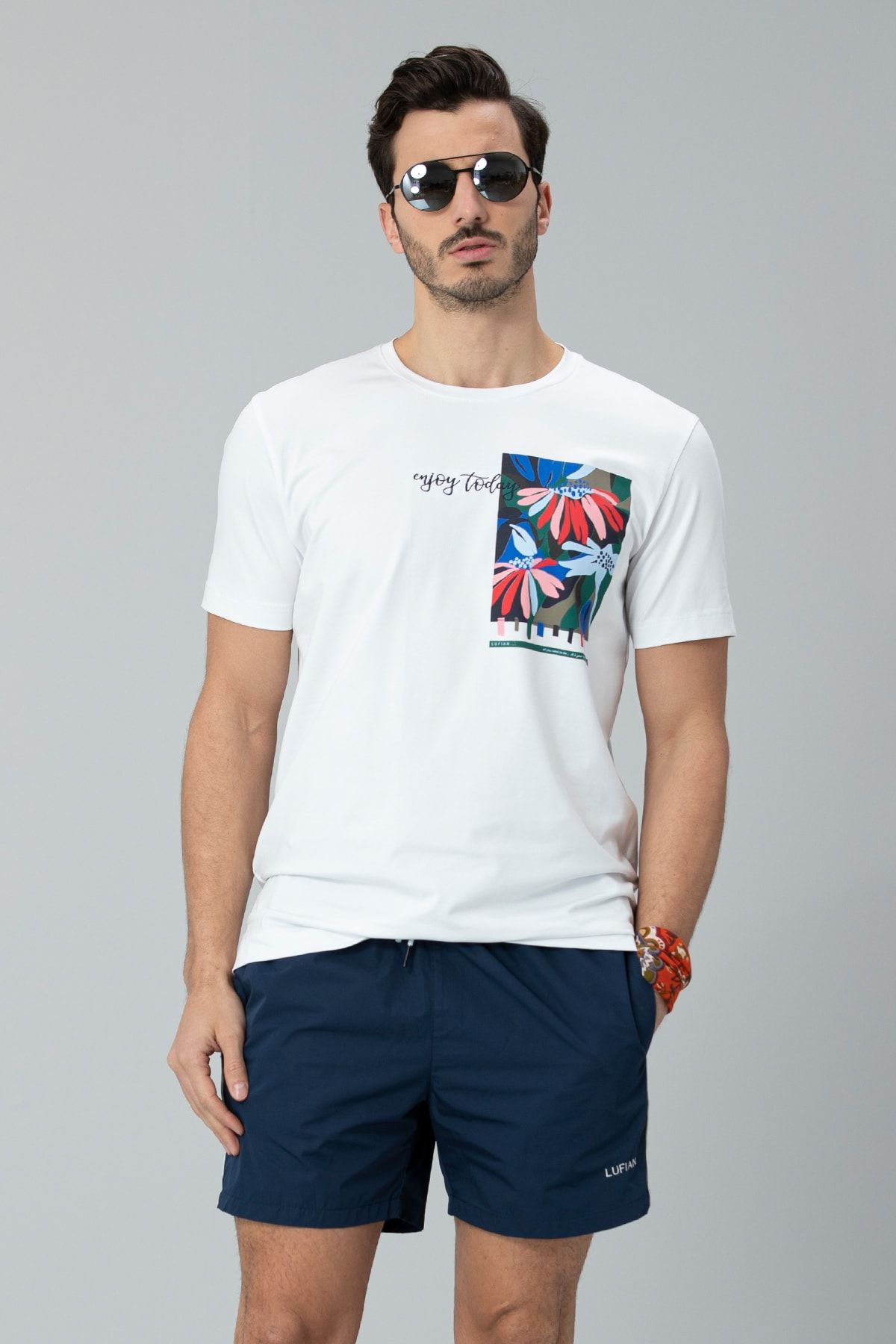 Lufian Nefer Modern Grafik T Shirt Beyaz Trendyol