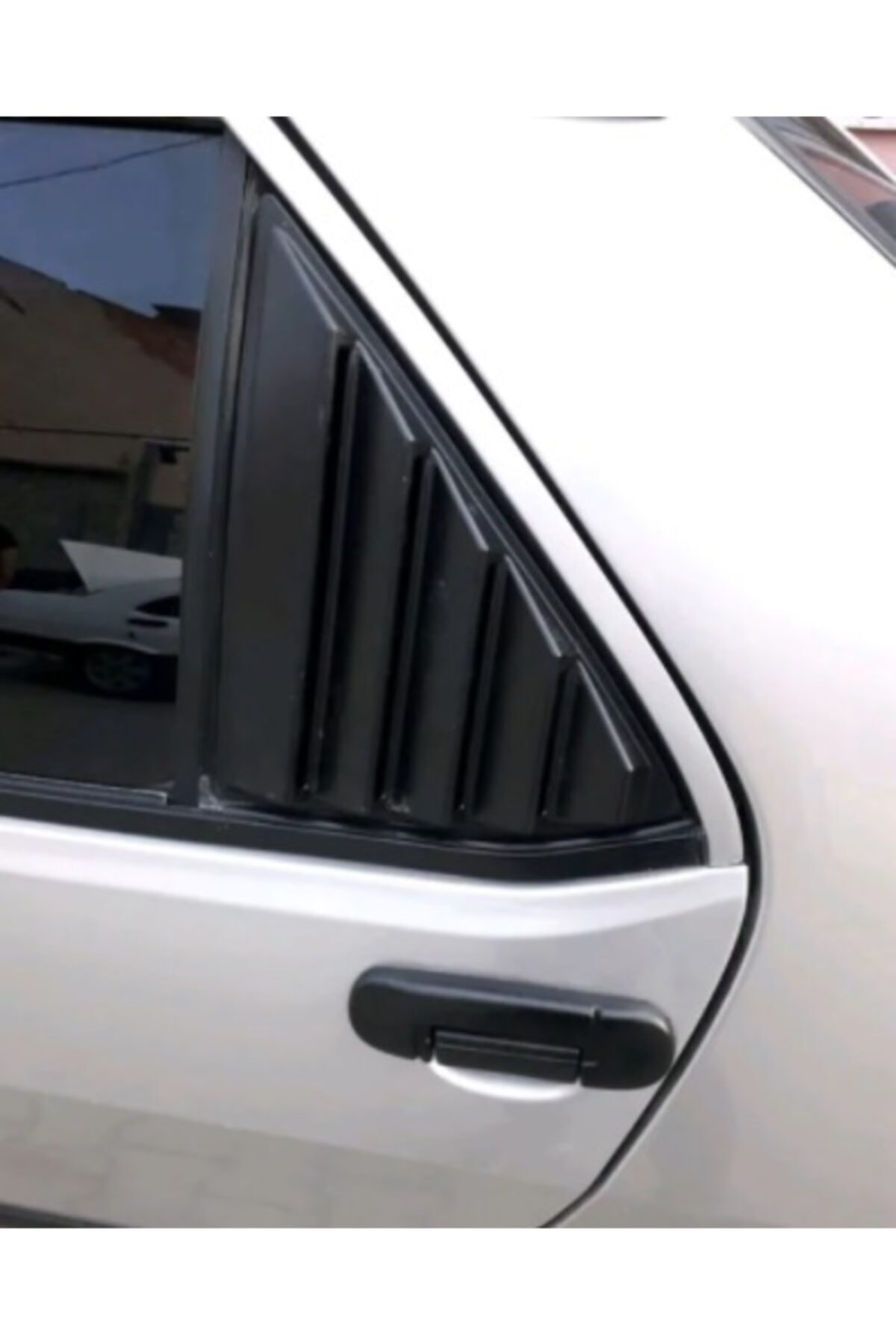 otodemir Tofaş Doğan Şahin Arka Kelebek Cam Izgarası Cam Pako Rüzgarlık Tofaş Kelebek Pakosu Arka Cam Kelebek