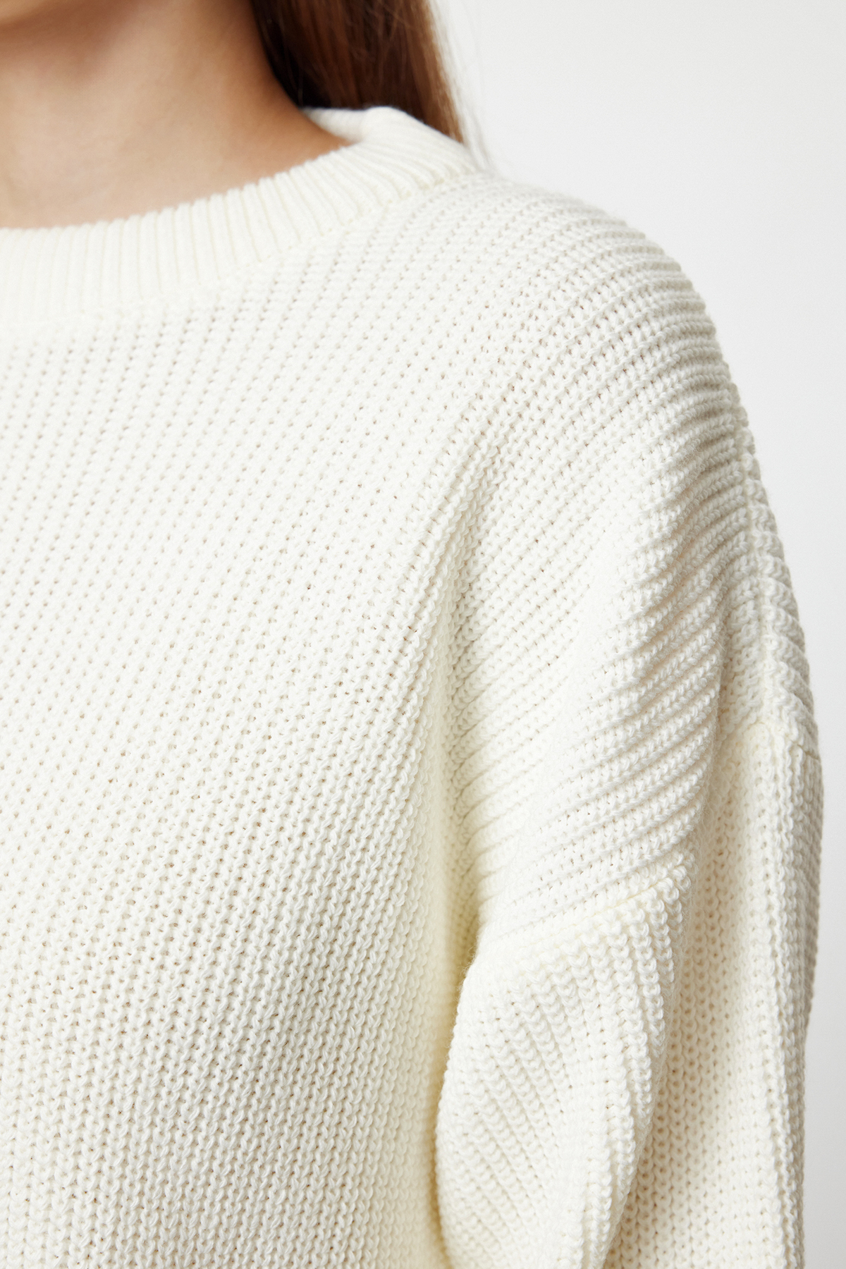 Trendyol Collection Ecru Wide Fit Ribbed Soft Textured Knitwear Pullover TWOAW25KZ00342