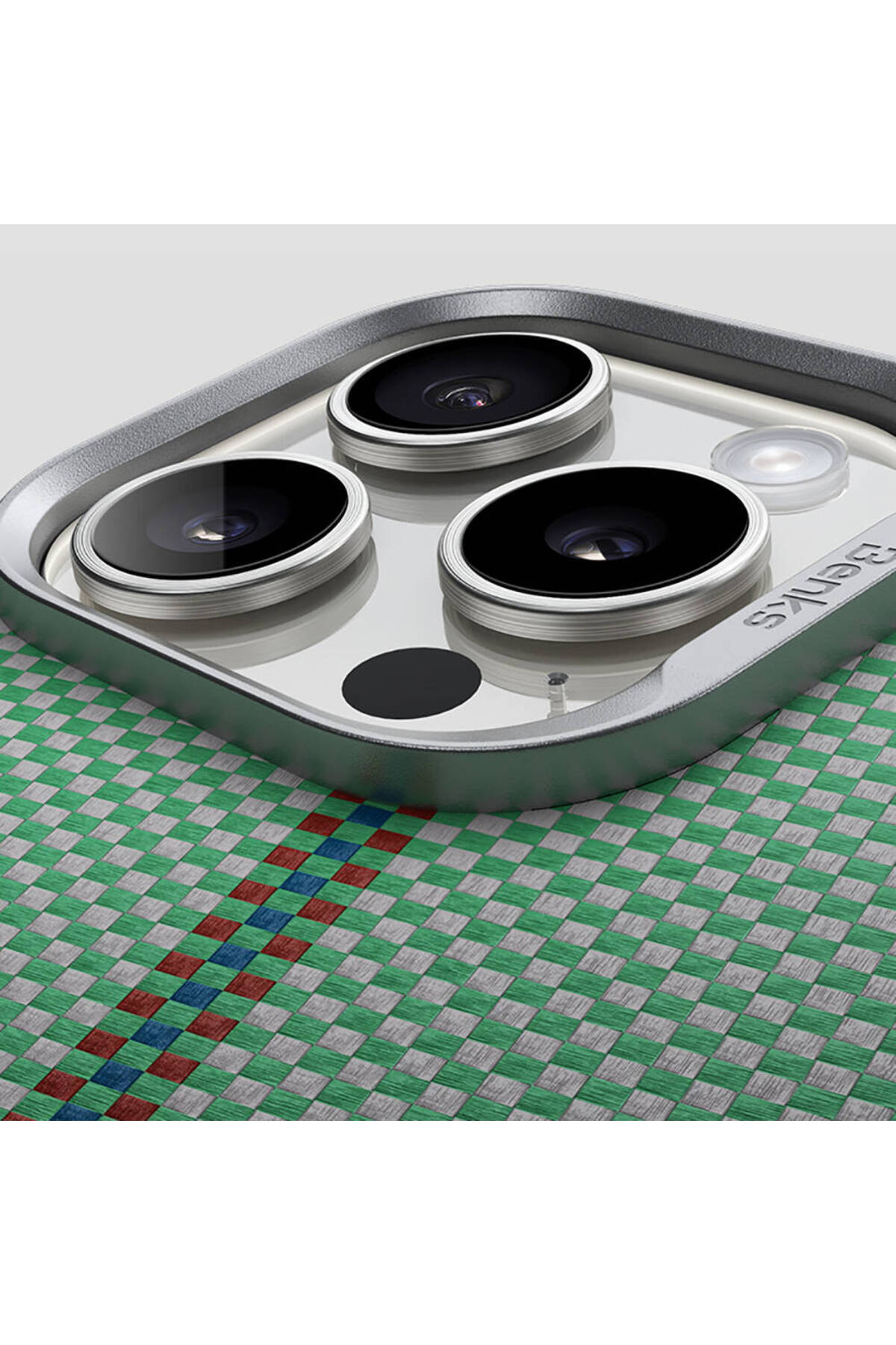 iPhone 16 Pro Max Uyumlu Magsafe Şarj Özellikli Benks Passion Green ArmorAir Kevlar Yeşil