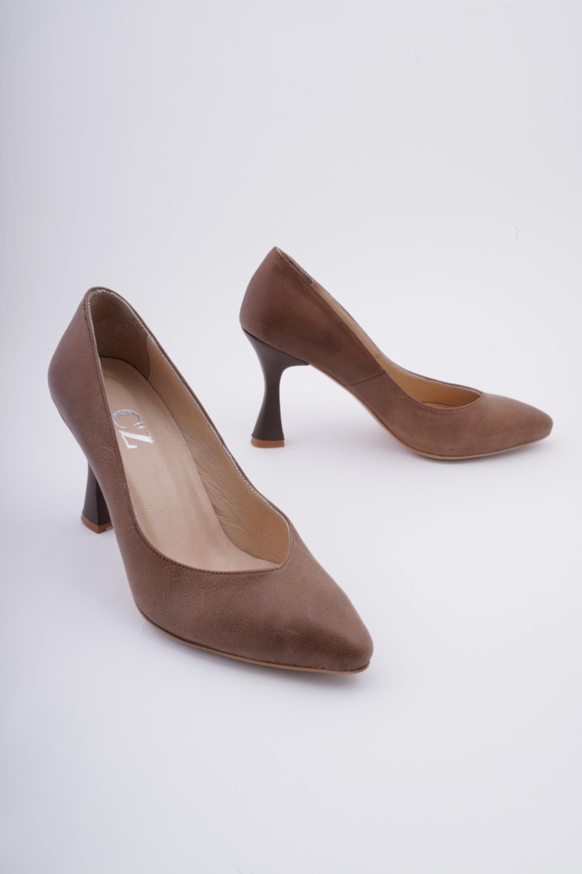 CZ London-Damenschuhe aus echtem Leder mit spitzer Spitze und Kelchabsatz 4