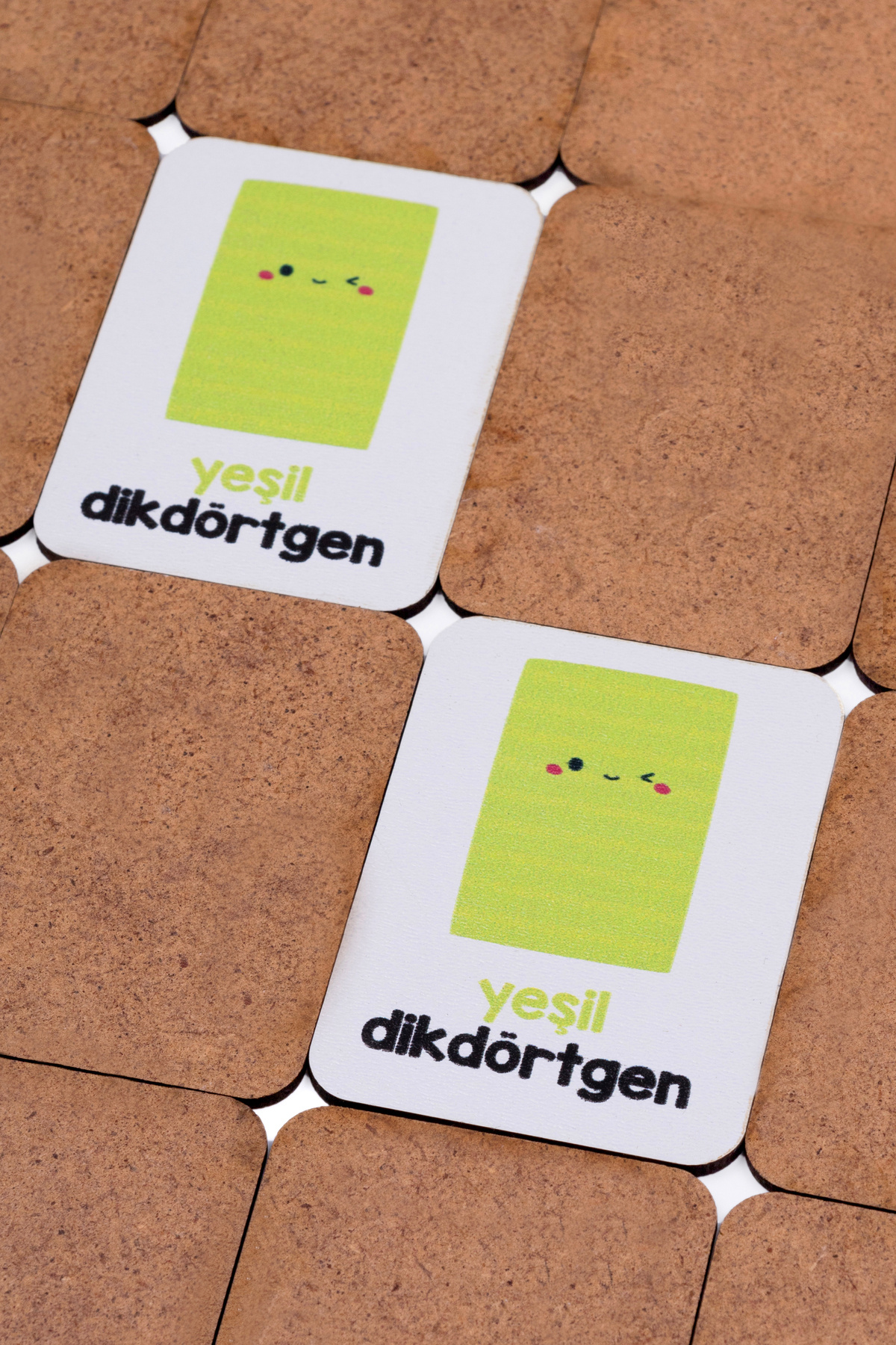 ceodesign Renkler ve Geometrik Şekiller Temalı Ahşap Eğitim Kartları Montessori Oyuncak fotoğrafı 6 (önizleme)