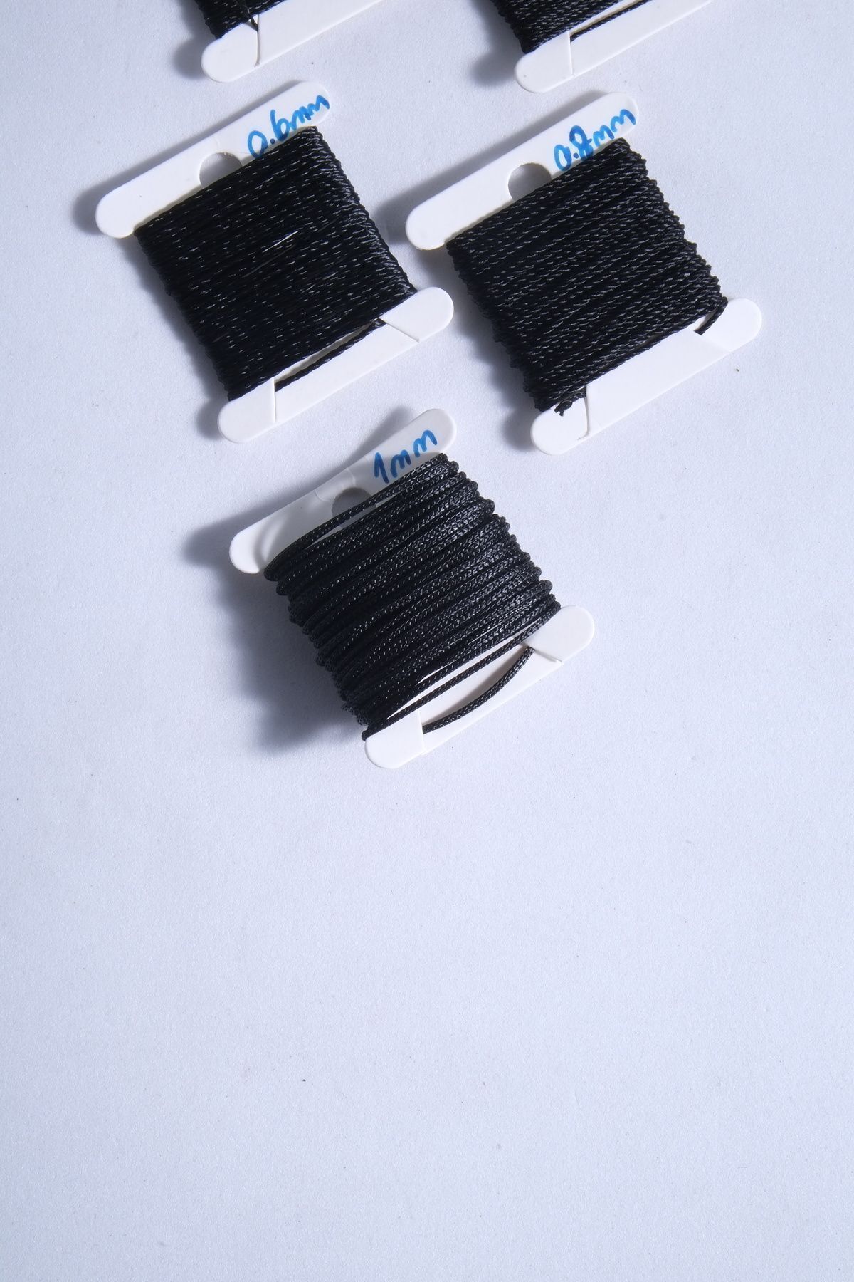 3 Metre 7 Ölçü Tesbih Ipi Kolye Takı Ipi Seti 0.2 Mm 0.3 Mm 0.4 Mm 0.5 Mm 0.6 Mm 0.8 Mm 1 Mm