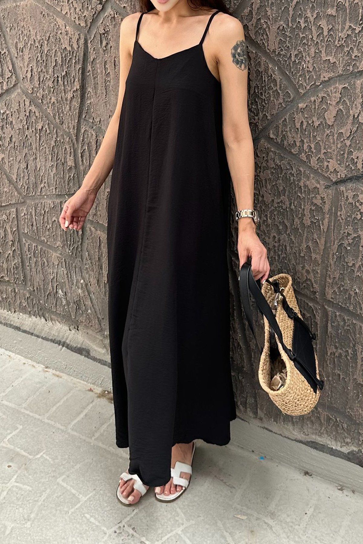 https://cdn.dsmcdn.com/ty1501/product/media/images/prod/QC/20240825/00/c9a6252d-c803-3423-9728-87190fe5e7a3/1_org_zoom.jpg