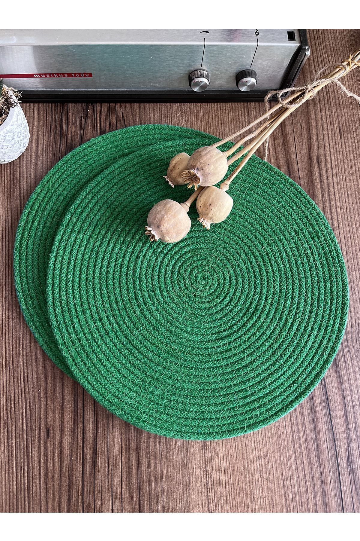 GARDENYA HOME-طبق من القش المحبوك من Volonte Grass Green Jute American Serve 2