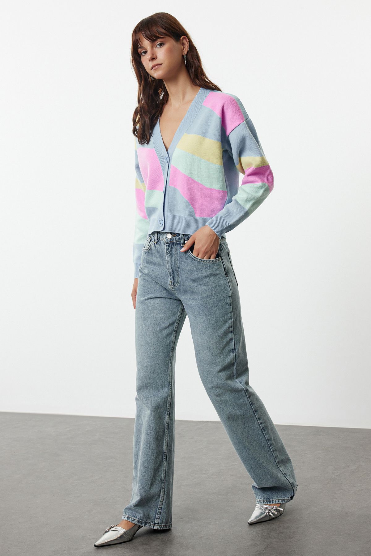 Trendyol Collection-Color Blocked Blue Knitwear Cardigan - TWOAW25HI00264 2