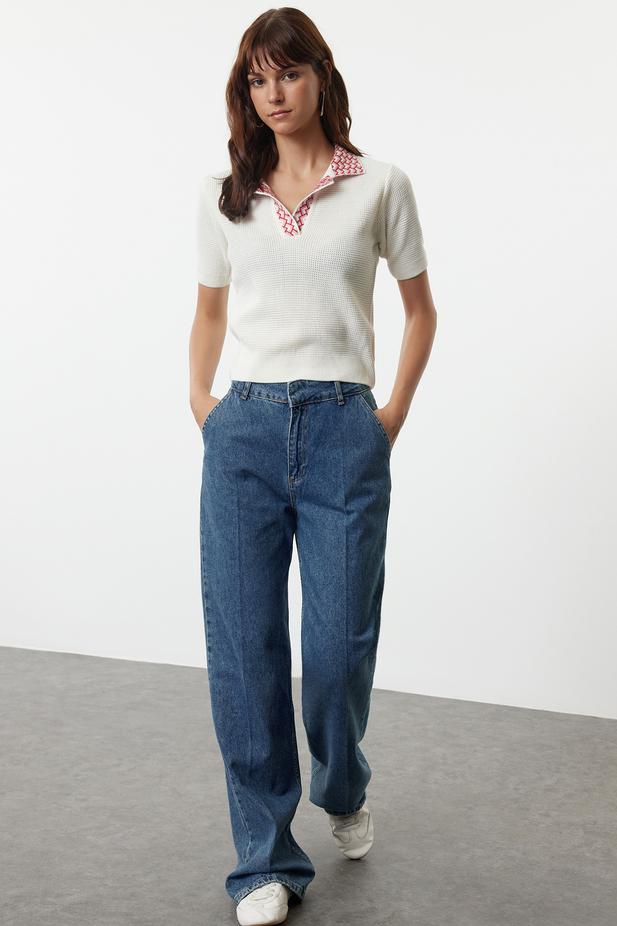 Trendyolmilla  Ekru Yaka Desenli Bluz TWOAW24BZ00011 - Görsel 4