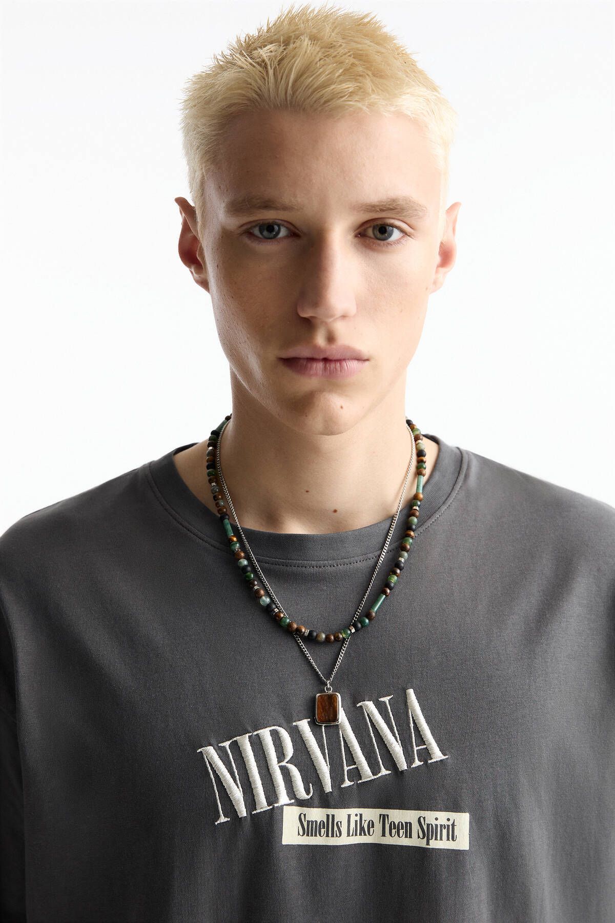 Pull Bear Nirvana i lemeli t shirt Fiyat Yorumlar Trendyol