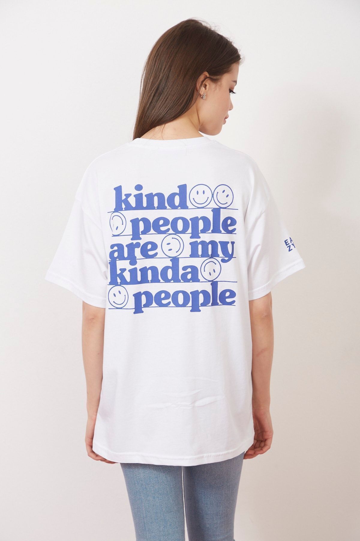 Basic wit shirt kind online