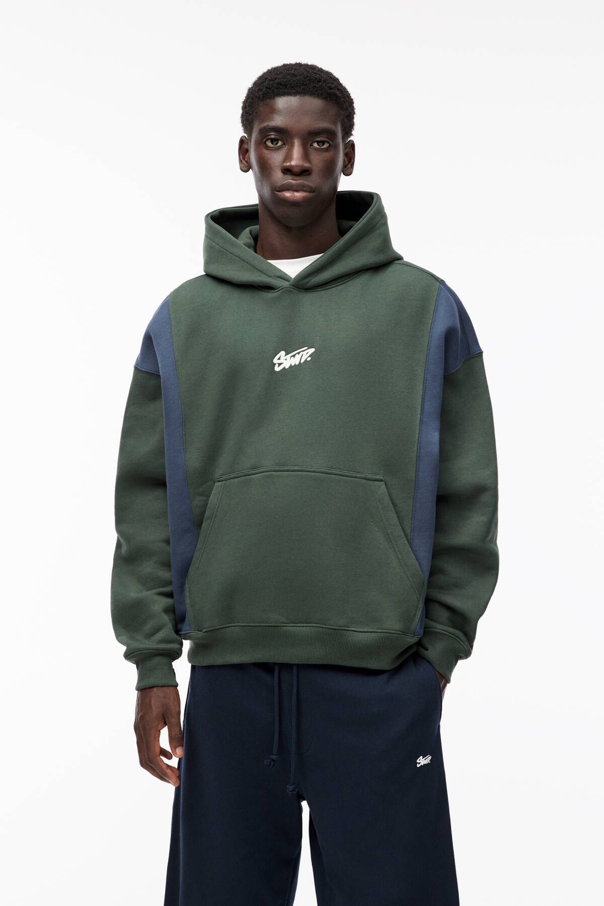 sweat shirt à capuche stwd carrée