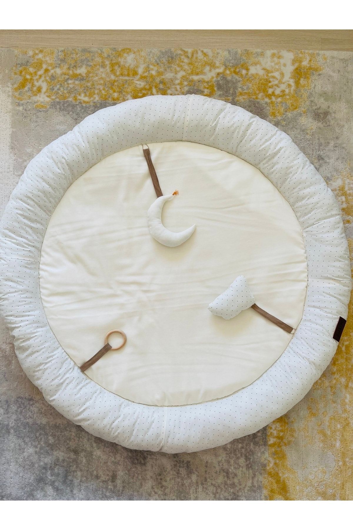 Balküpü Sling Kenarları Puantiyeli Dolgun Krem Uyku Ve Oyun Minderi- Matı fotoğrafı 3 (önizleme)
