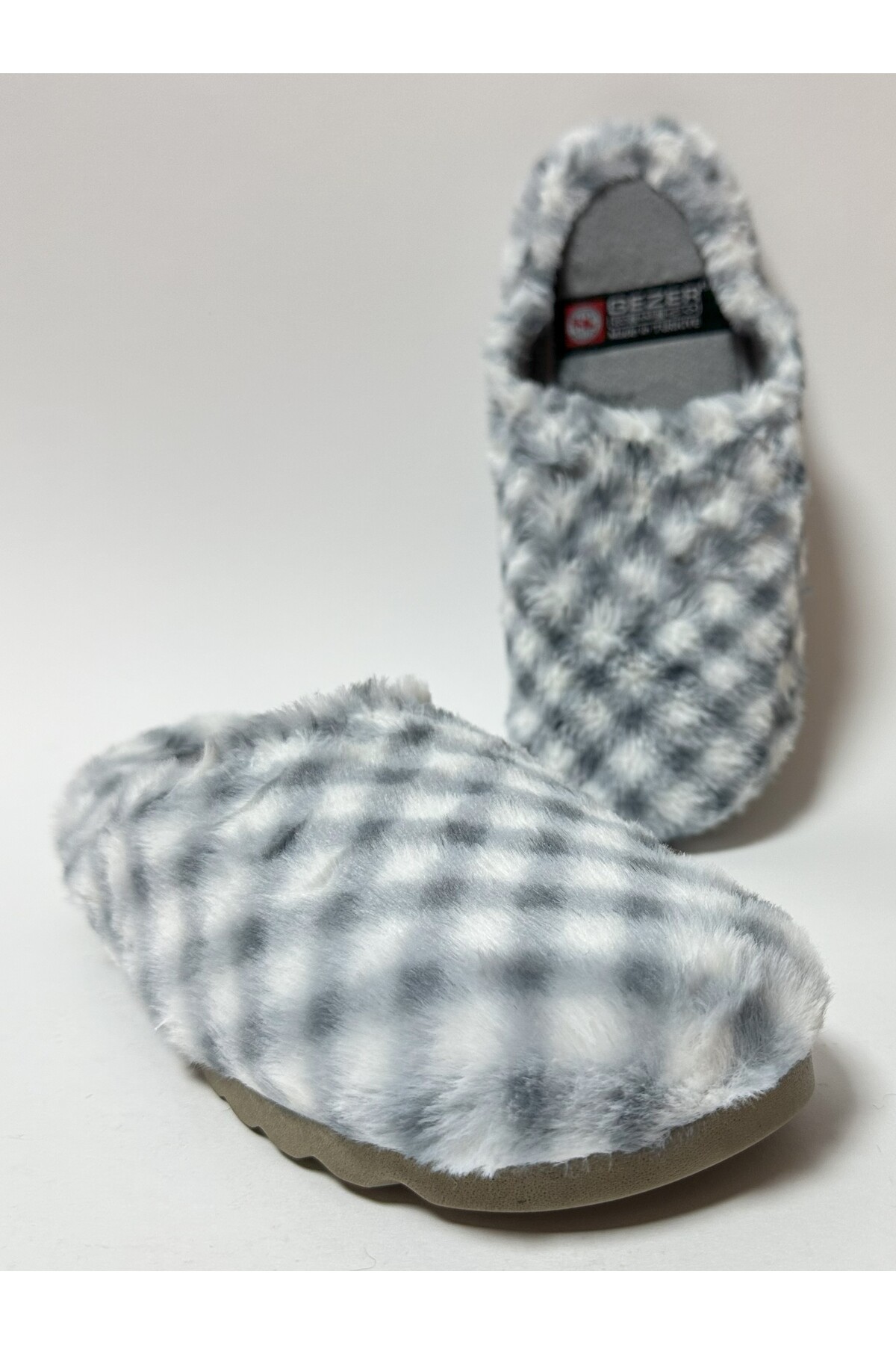 گزر دمپایی زنانه با کفی EVA، راحت و سبک، مناسب استفاده روزمره، منزل و مهمانی