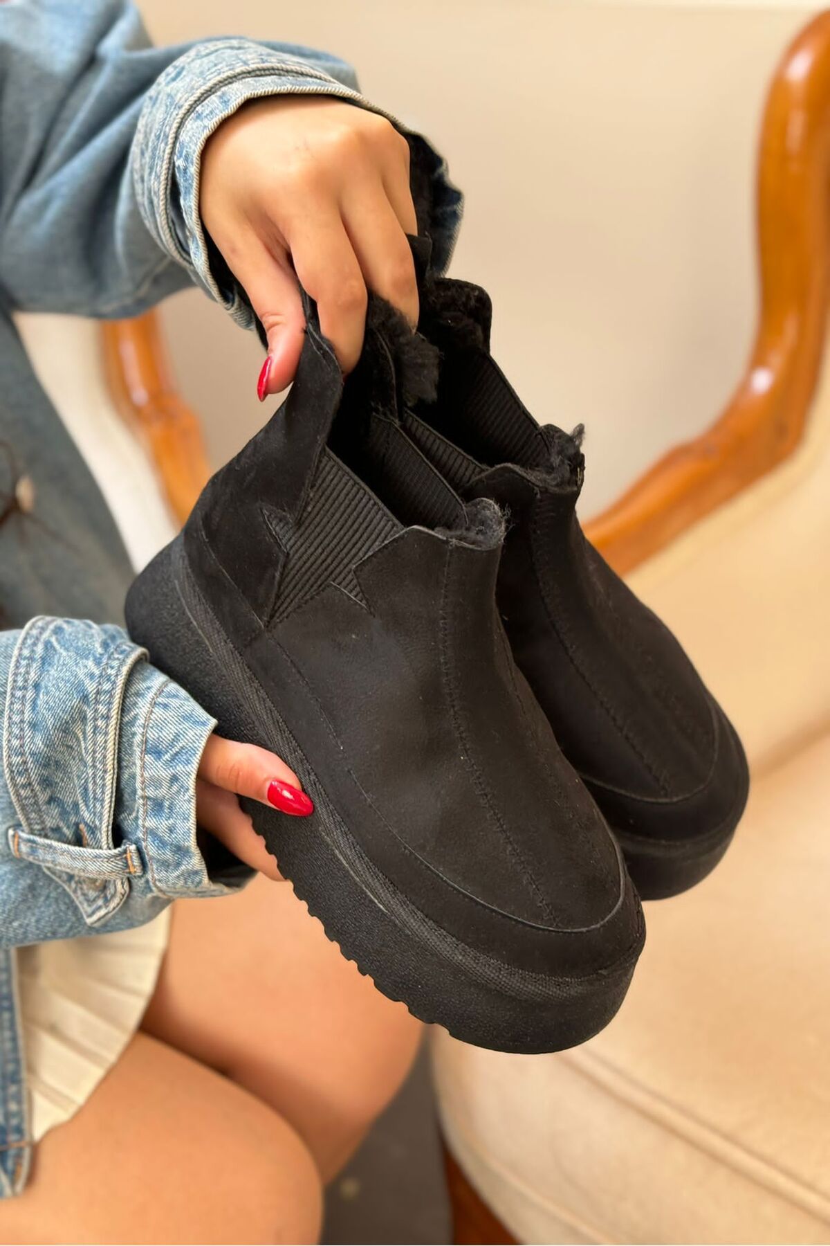 چکمه و بوت مشکی زنانه موهای پایه ضخیم پوتین meefshoes