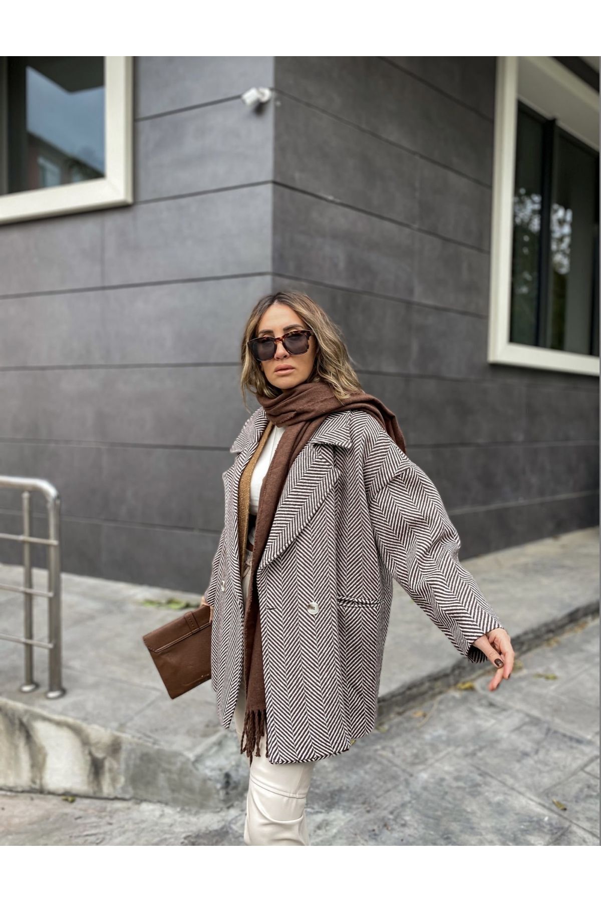 Tünel moda РИБИЙ ХРЕБТ ДИЗАЙНЕРСЬКИЙ ПРОДУКТ КАШЕ КАБАН