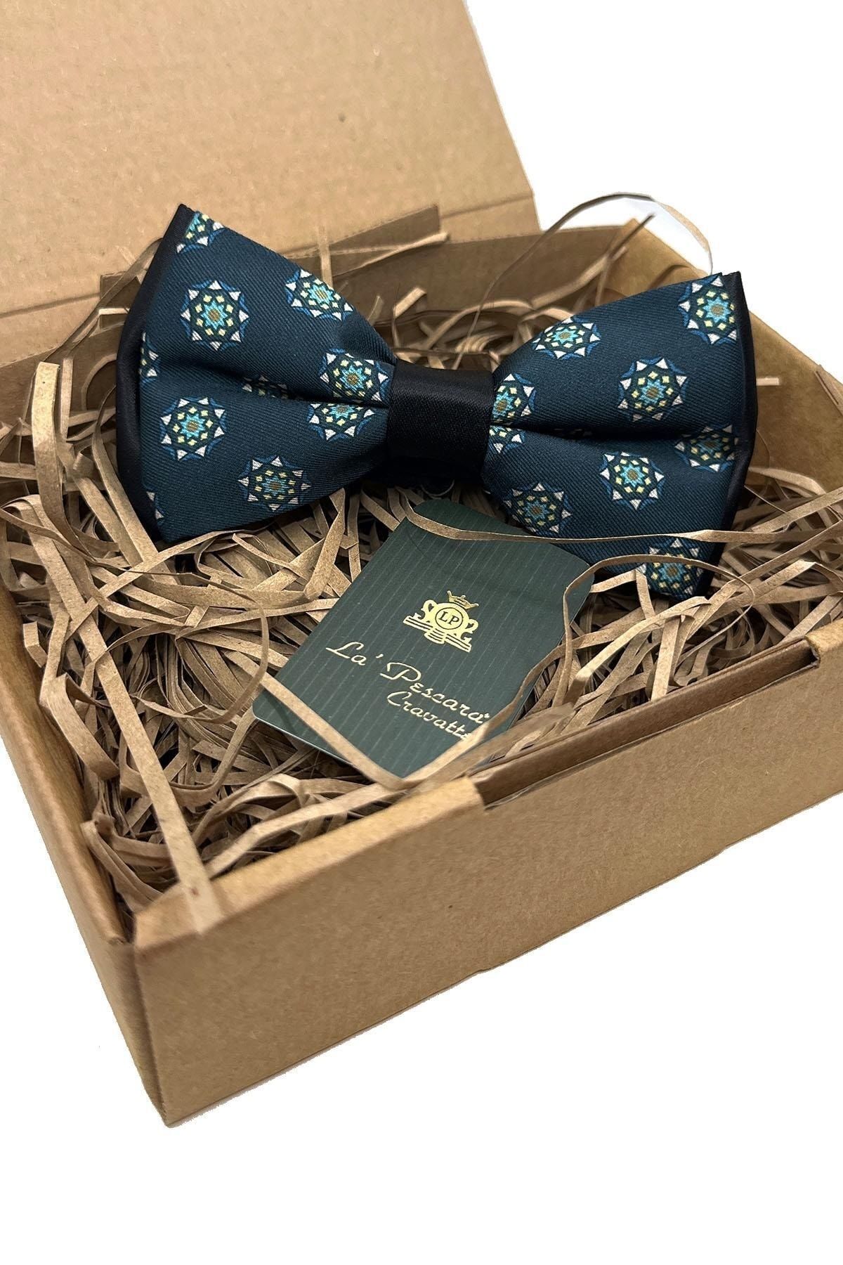  پاپیون طرح خال‌خالی سبز P1713