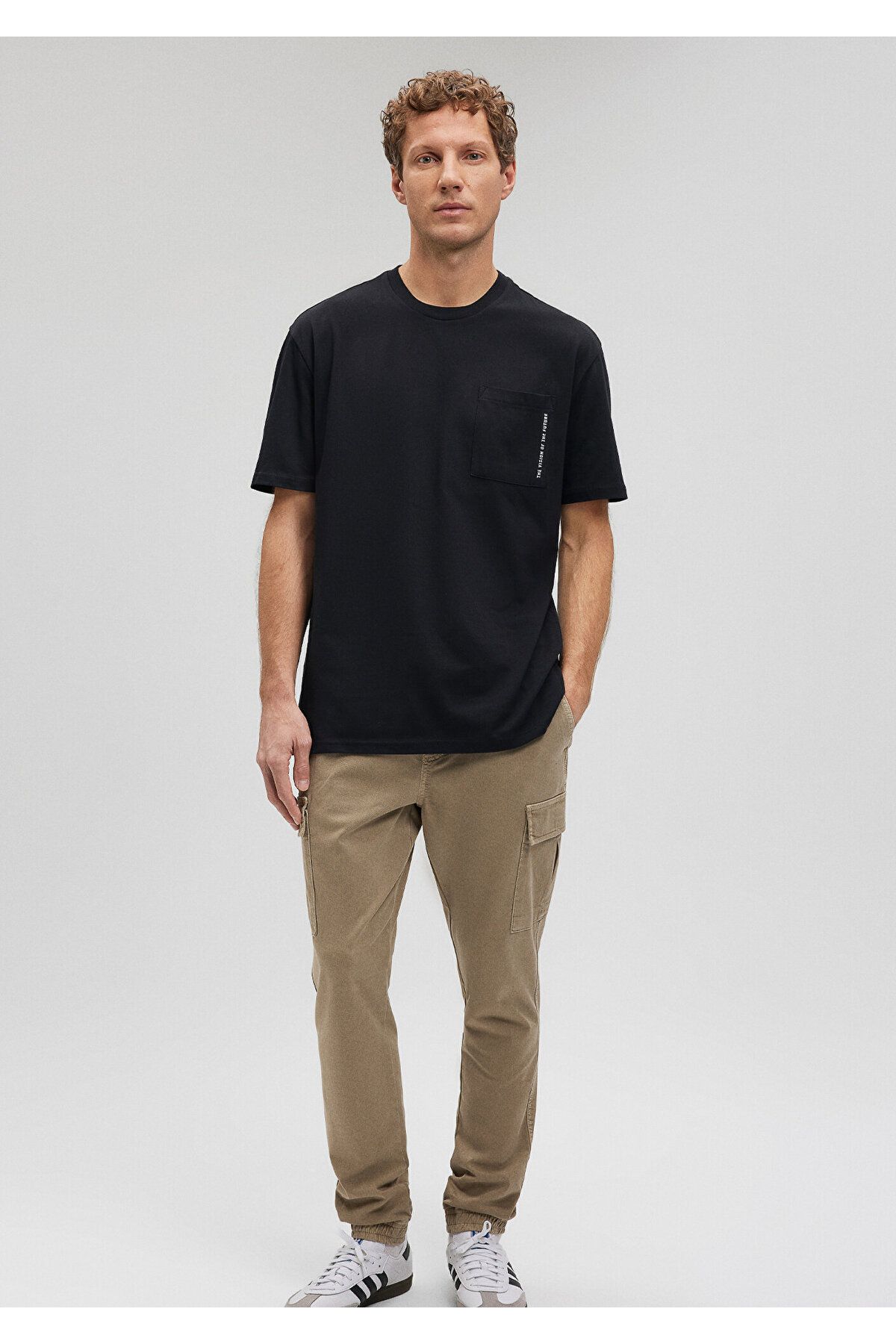 complete the look image