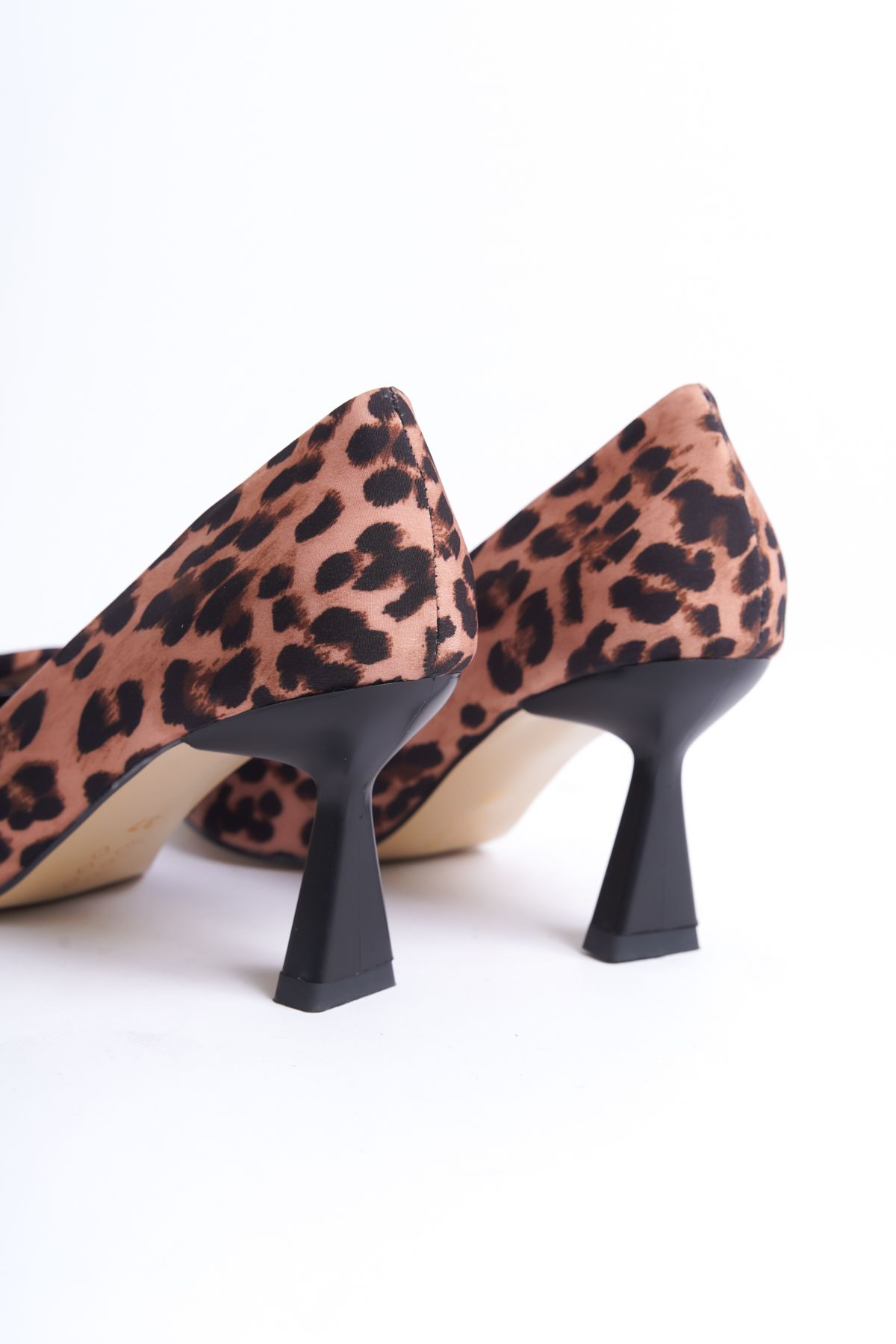 MARSEDO-Luiza Leopard Patterned Women's Stiletto - Pointed Toe and Bow Detail 7