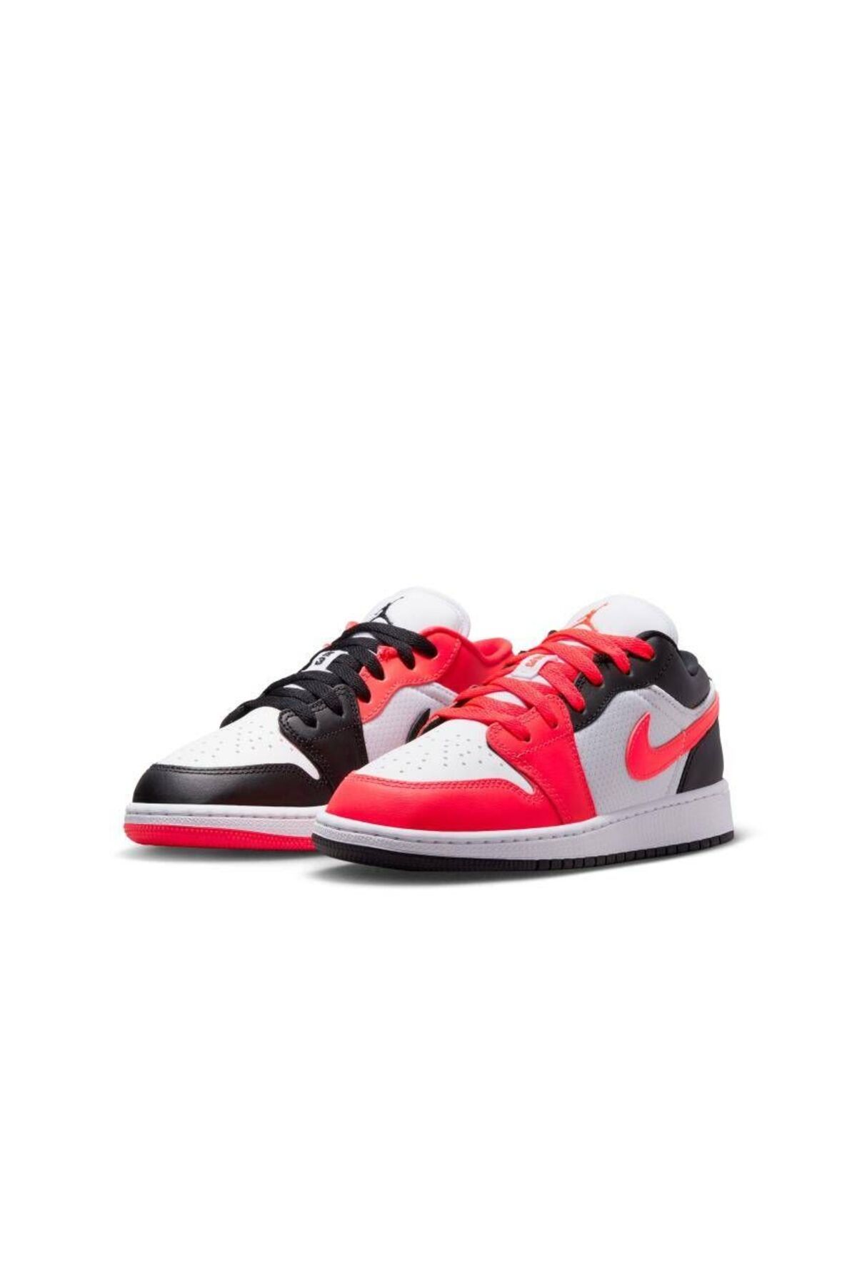 Jordan 1 low boys hotsell