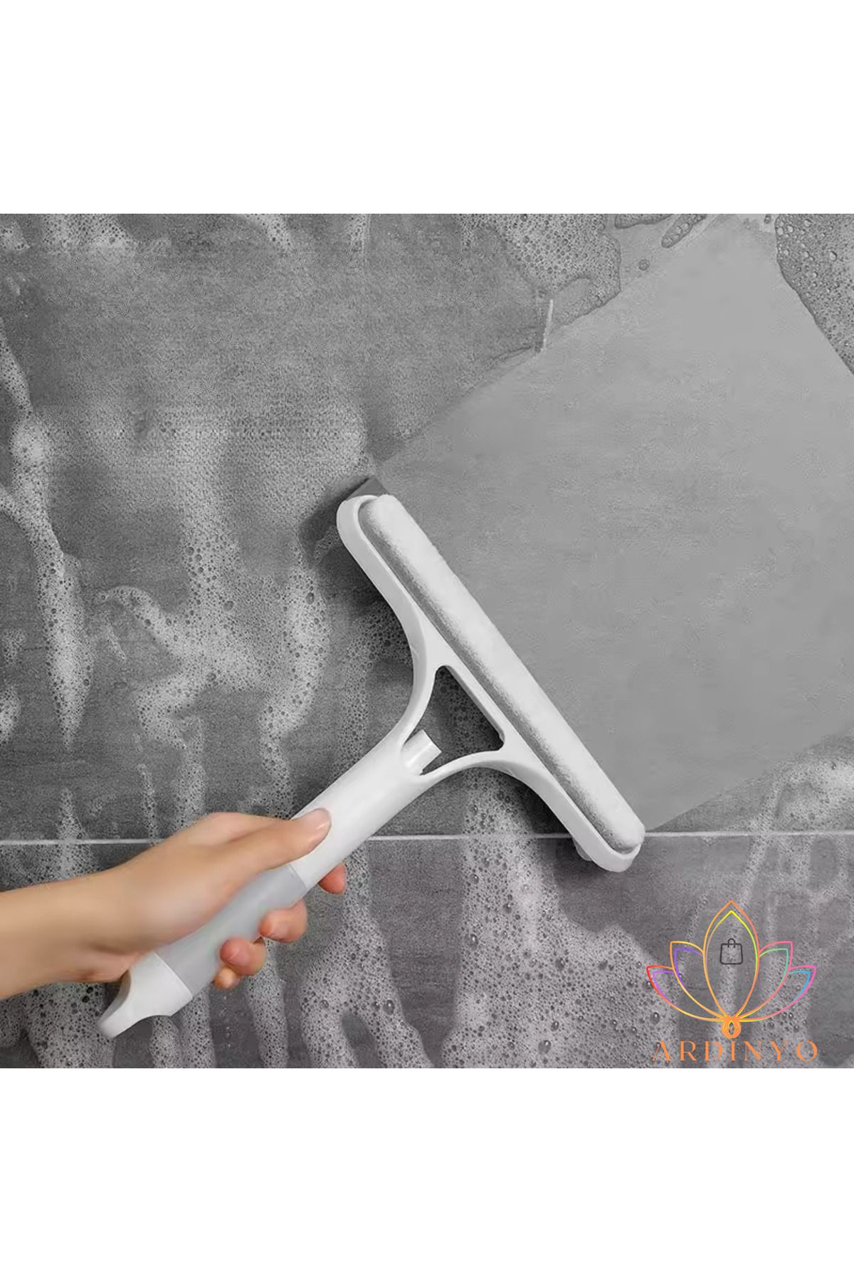 Ardinyo-Lint Collector Brush and Glass Cleaner 3-Function Glass Carpet Surface Window Cleaning with Spray 2
