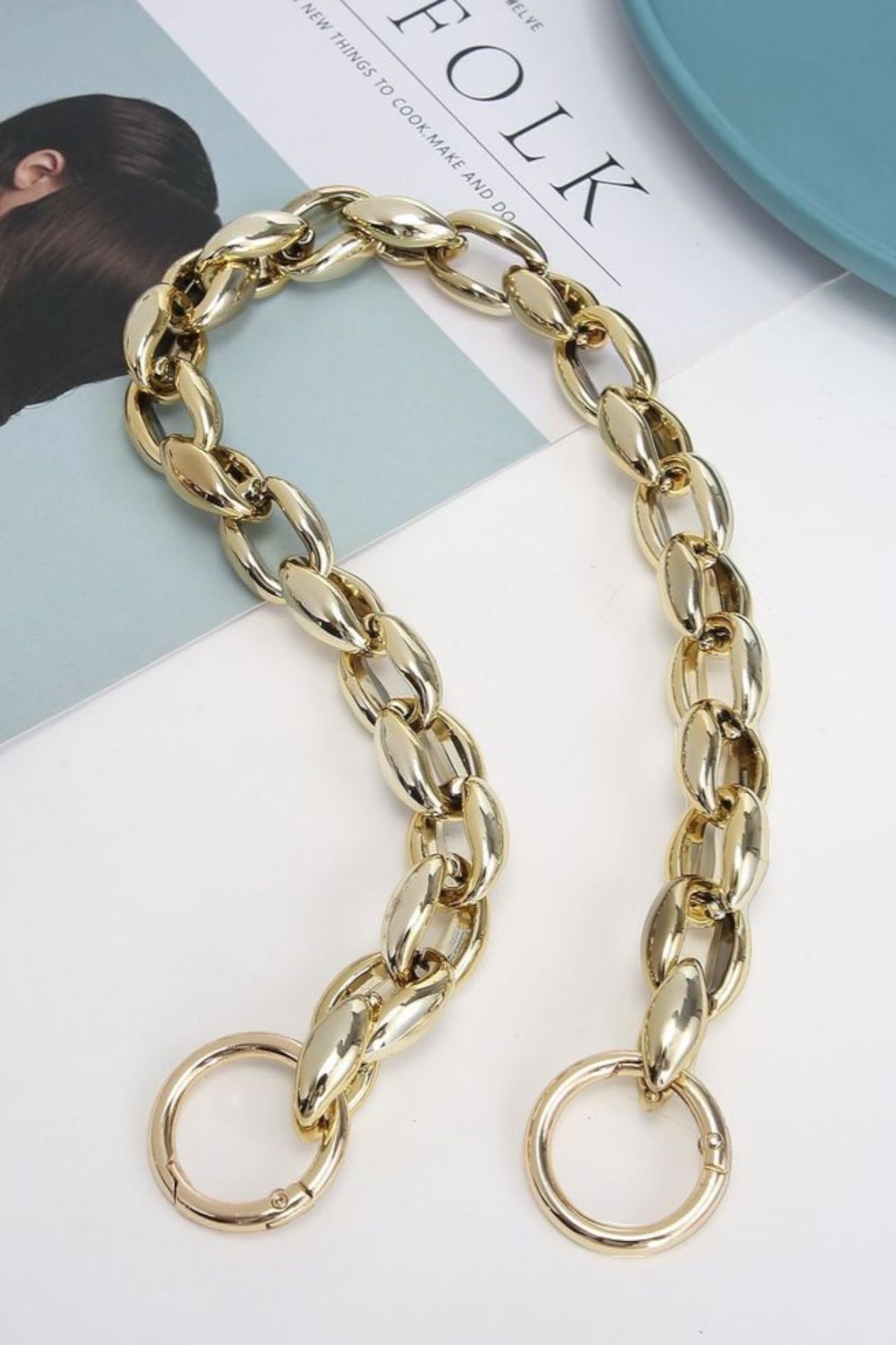 Nildenhobim Altın Renk Aksesuarlı El Ve Omuz Çanta Askısı Uzunluk : 53 Cm