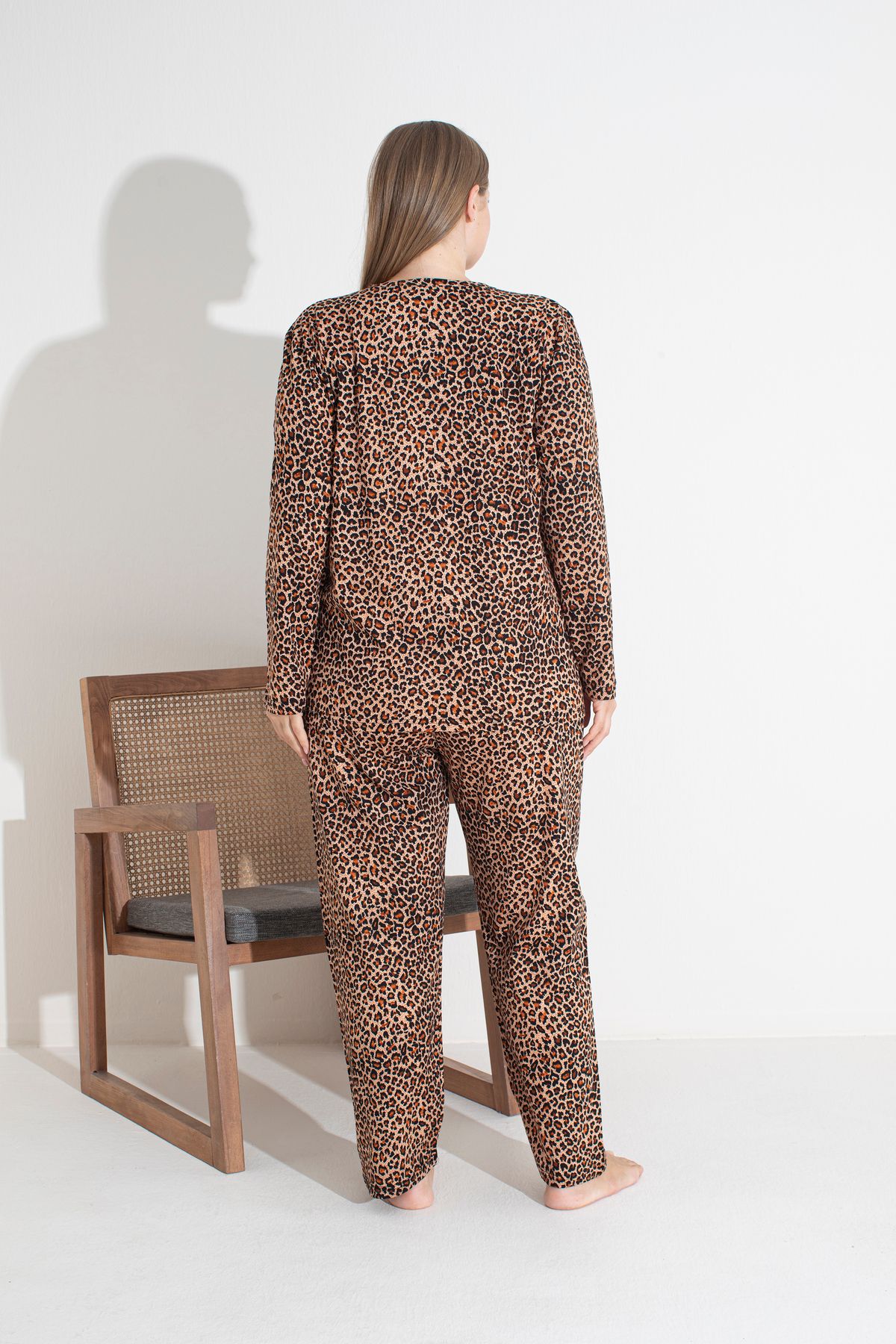 Siyah İnci-Plus Size Leopard Patterned Cotton Pajama Set - Curve Oversize 4