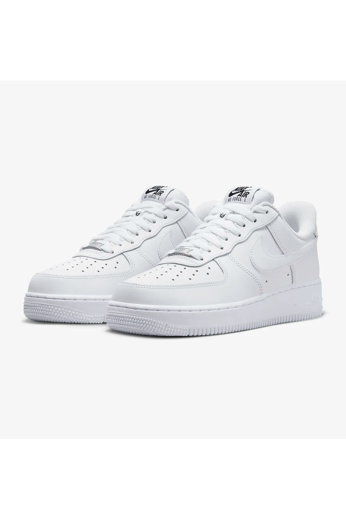 اسنیکر سفید زنانه ایرفورس 1 '07 کفش Easis Nike