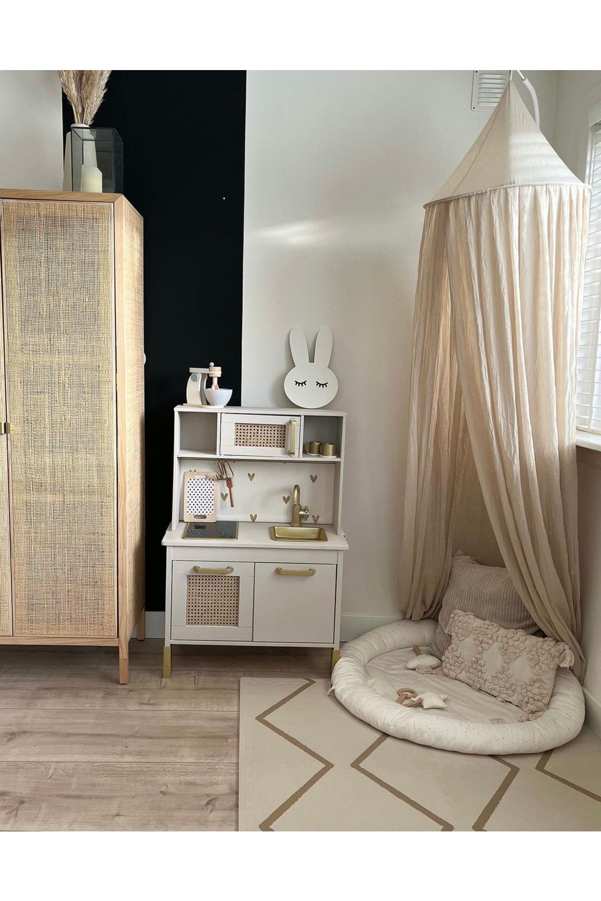 Balküpü Sling Kenarları Puantiyeli Dolgun Krem Uyku Ve Oyun Minderi- Matı fotoğrafı 2 (önizleme)