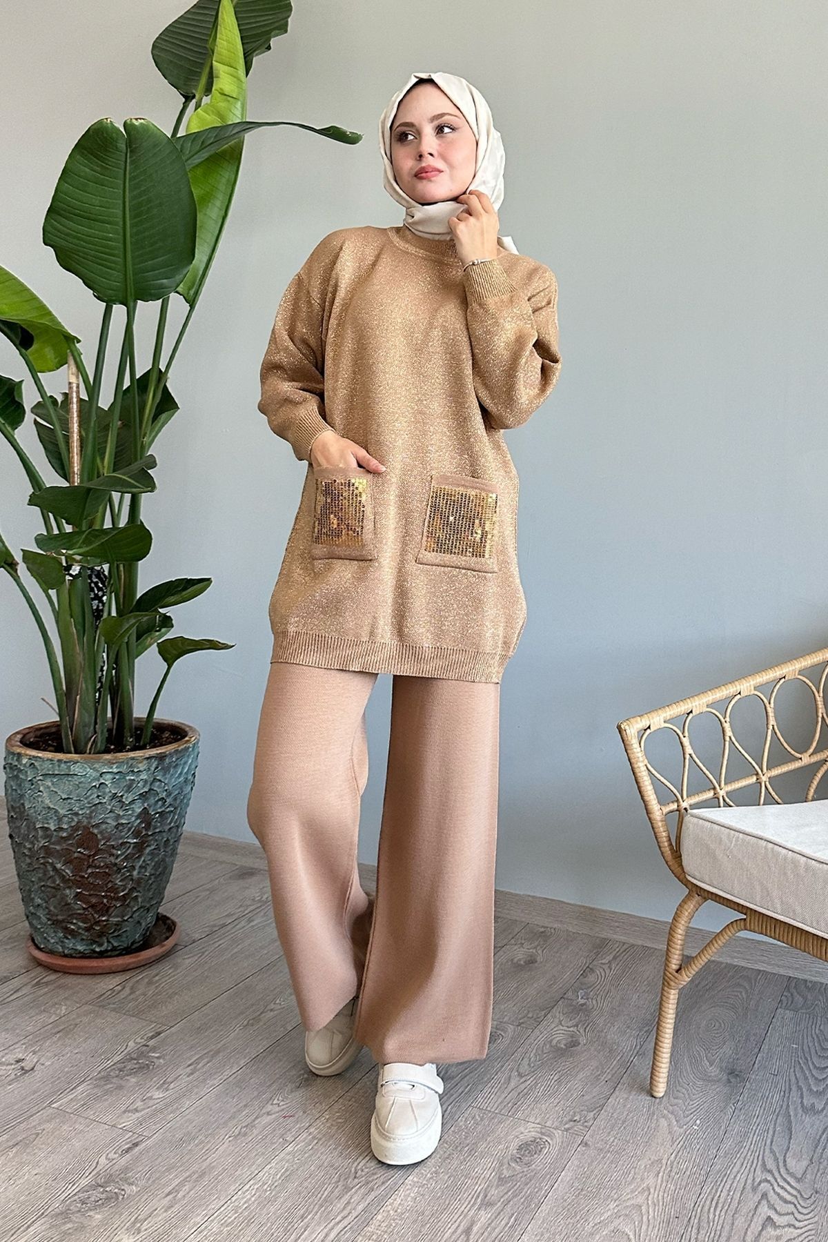 InStyle-Set velbloudího úpletu - kapsa s flitry a třpytivý detail 4
