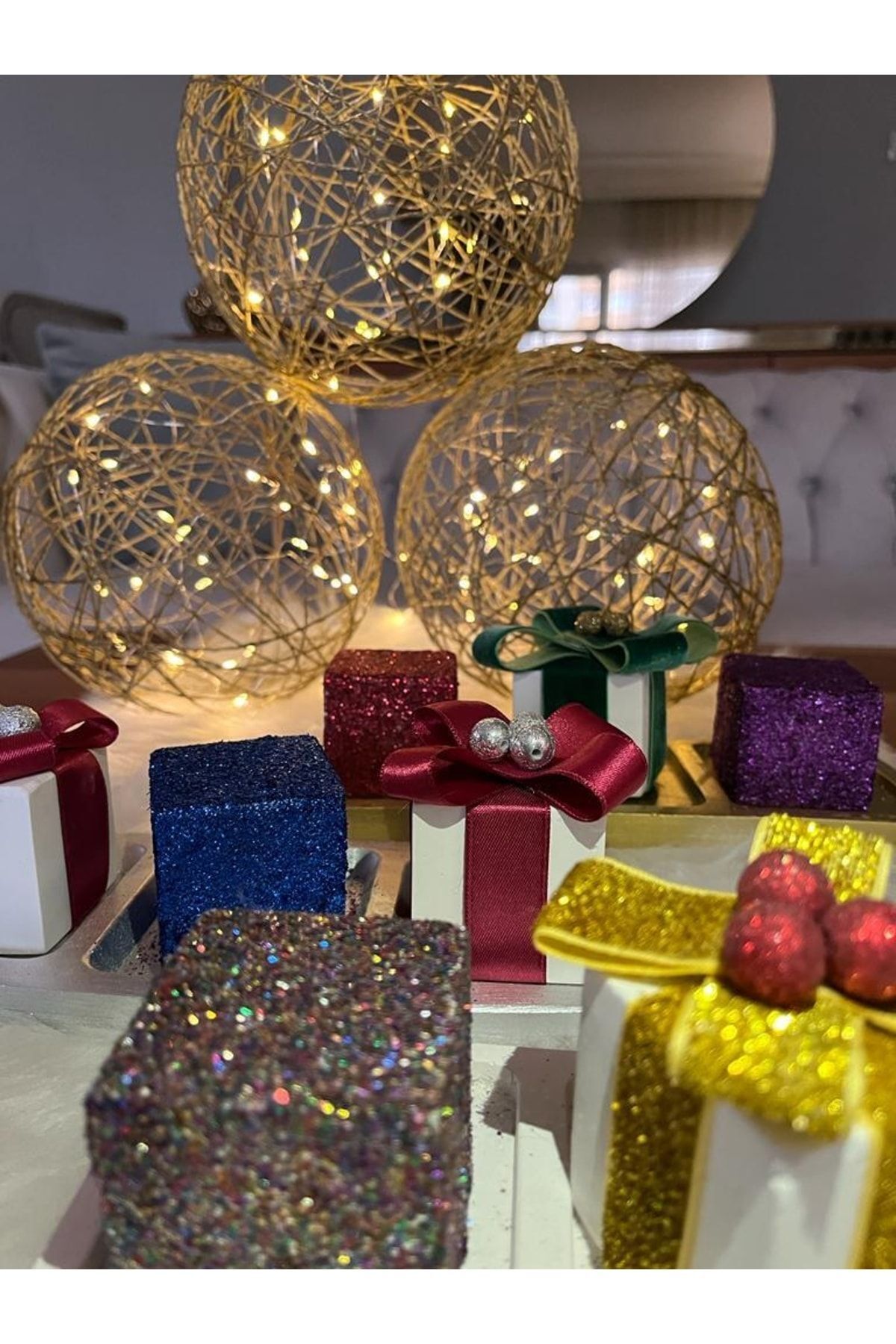 Velovis-Ribbon Cube Christmas Ornaments 3