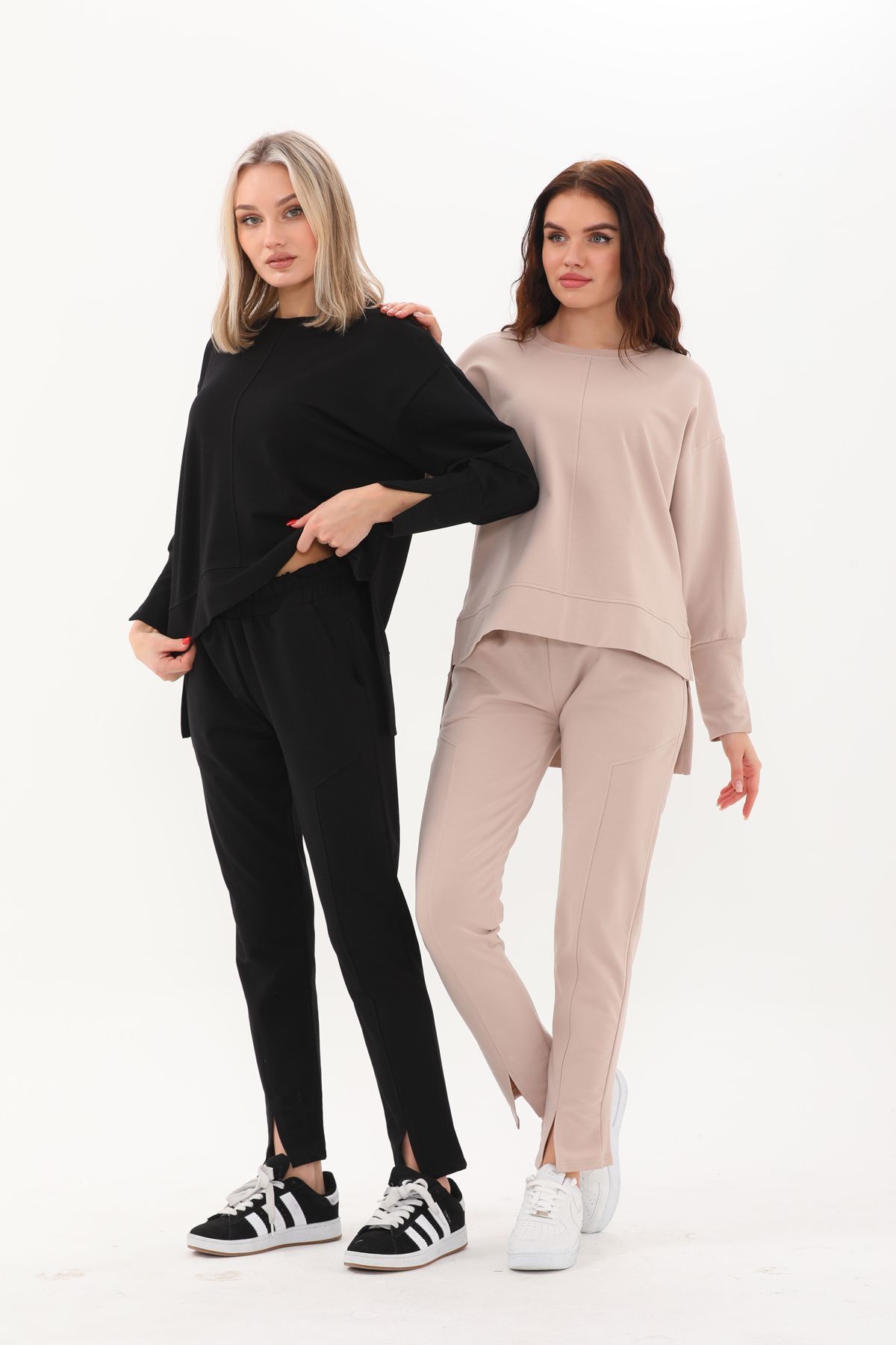 Limerence-Women's Black Color Two Thread Basic Tracksuit Set with Slits on the Leg 7