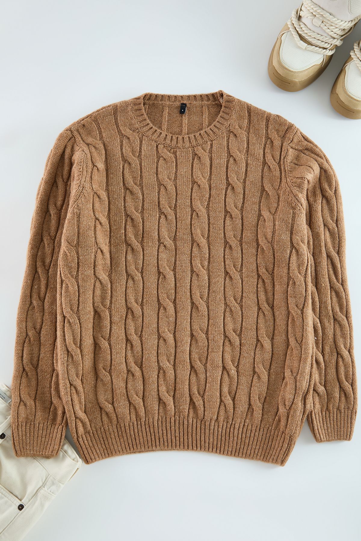 trendyol-man-mens-brown-hair-braid-long-regul